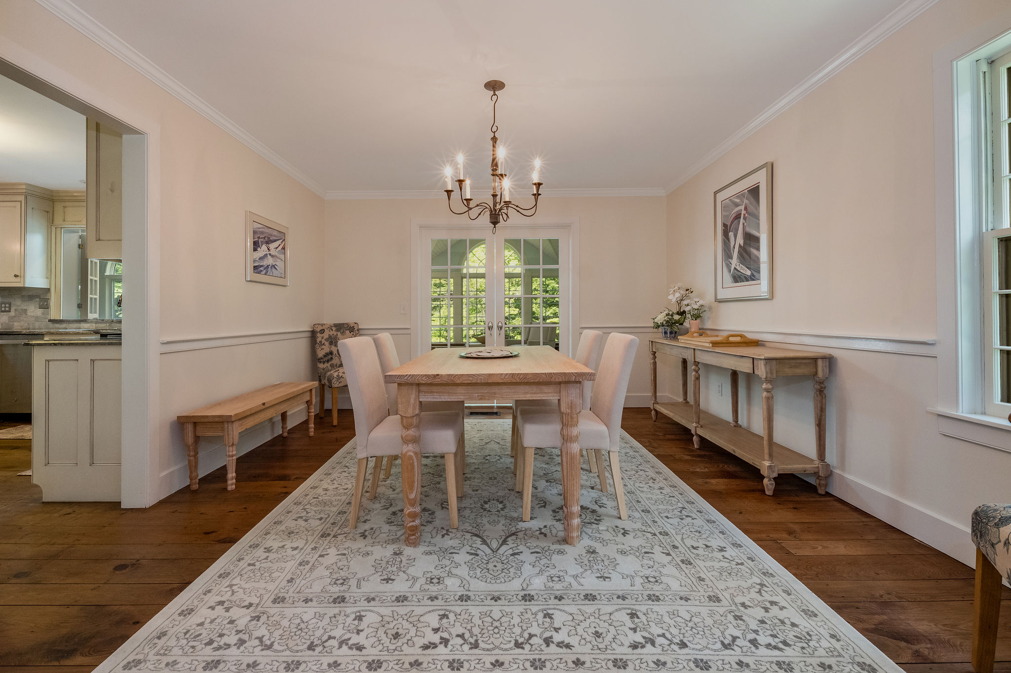  Experience shoreline luxury in this exceptional Colonial home - 物件實景