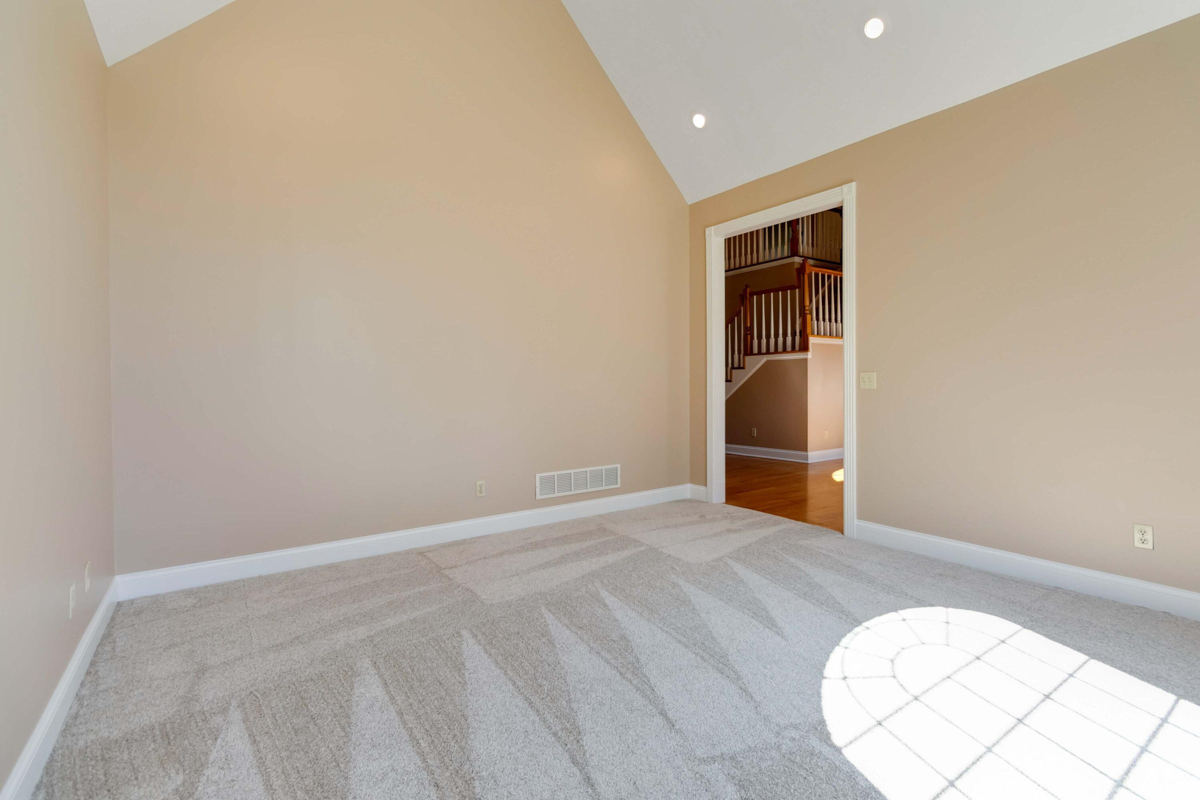 London, Kentucky, 40744, United States, 5 Bedrooms Bedrooms, ,4 BathroomsBathrooms,Residential,For Sale,2006451