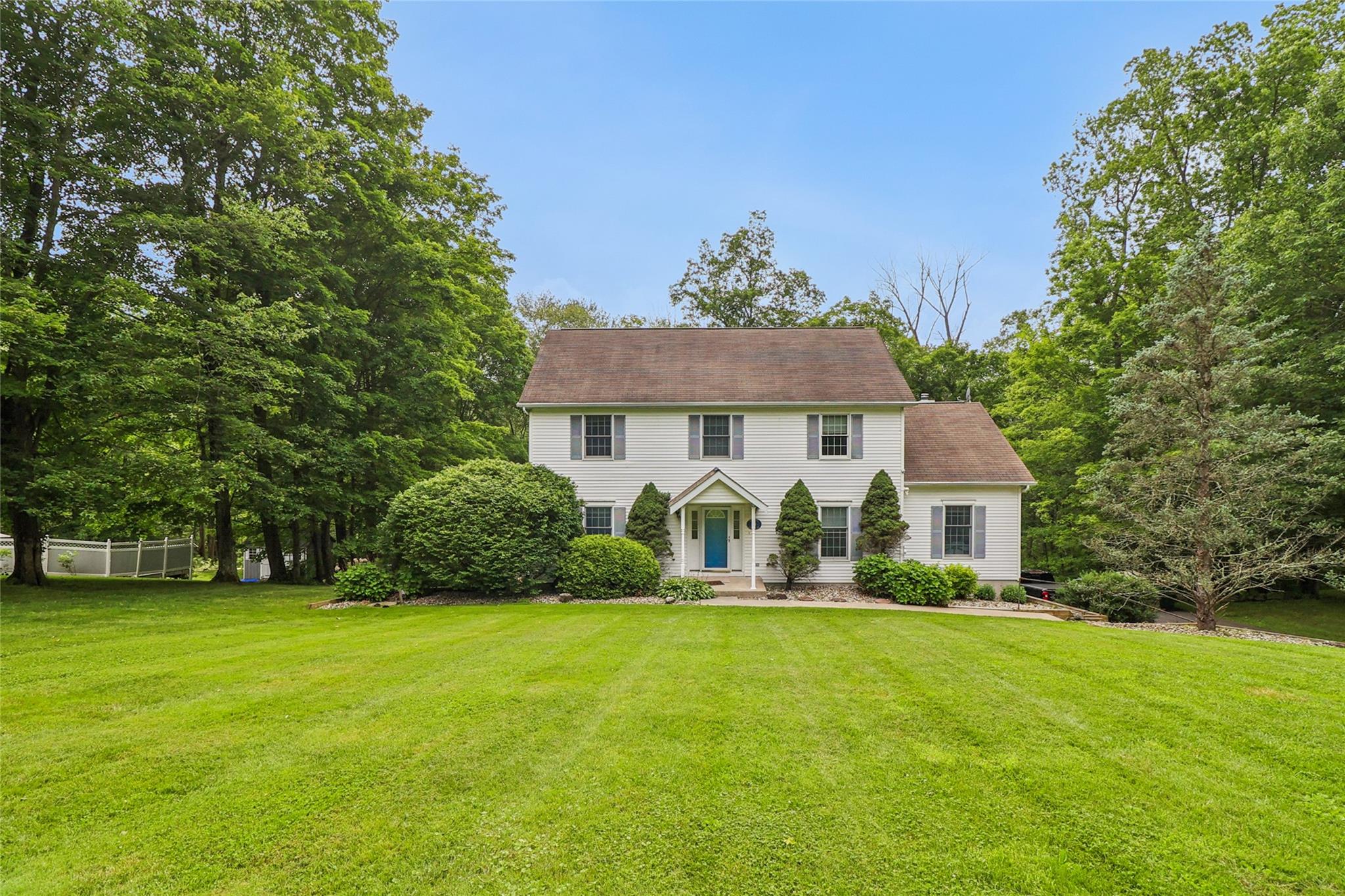 Carmel, New York, 10512, United States, 3 Bedrooms Bedrooms, ,4 BathroomsBathrooms,Residential,For Sale,1865664