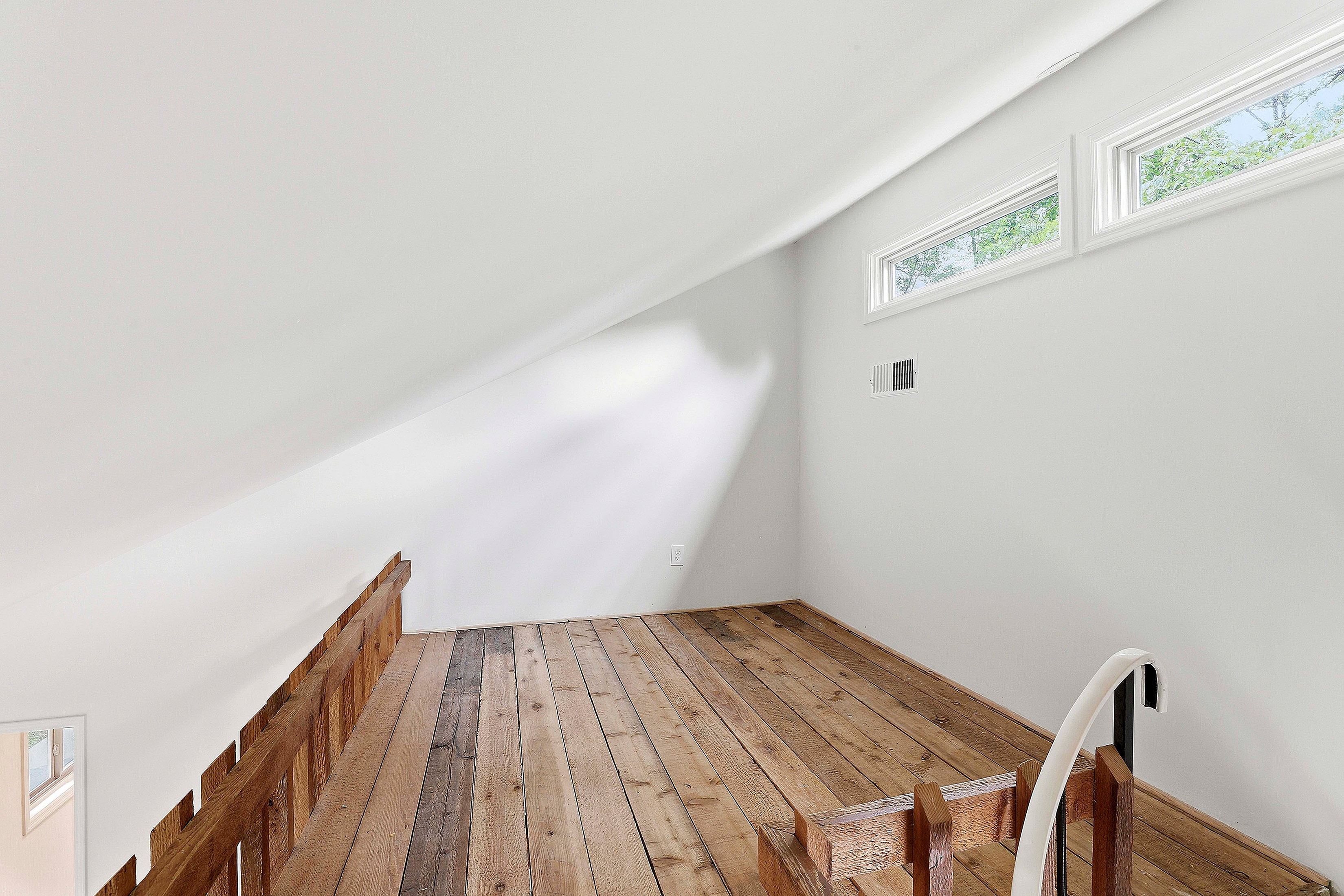  Picture Perfect Home Embodies Mid-century Elegance and Charm - 物件實景