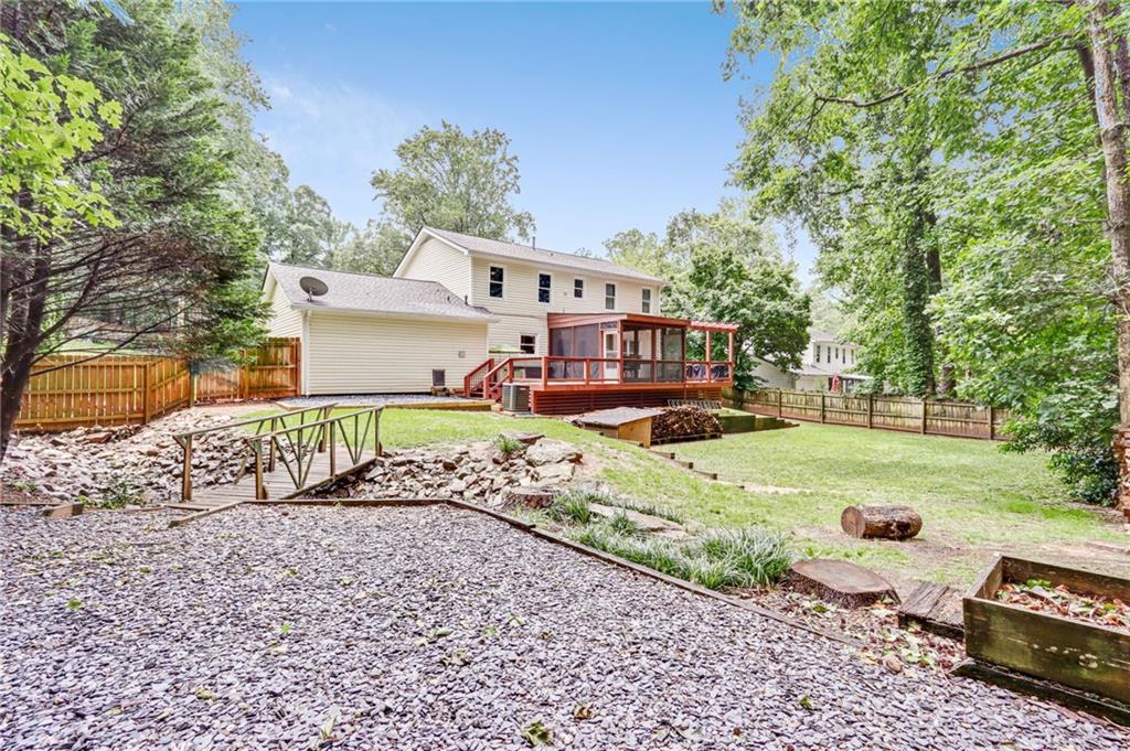 Smyrna, Georgia, 30080, United States, 3 Bedrooms Bedrooms, ,3 BathroomsBathrooms,Residential,For Sale,1983816