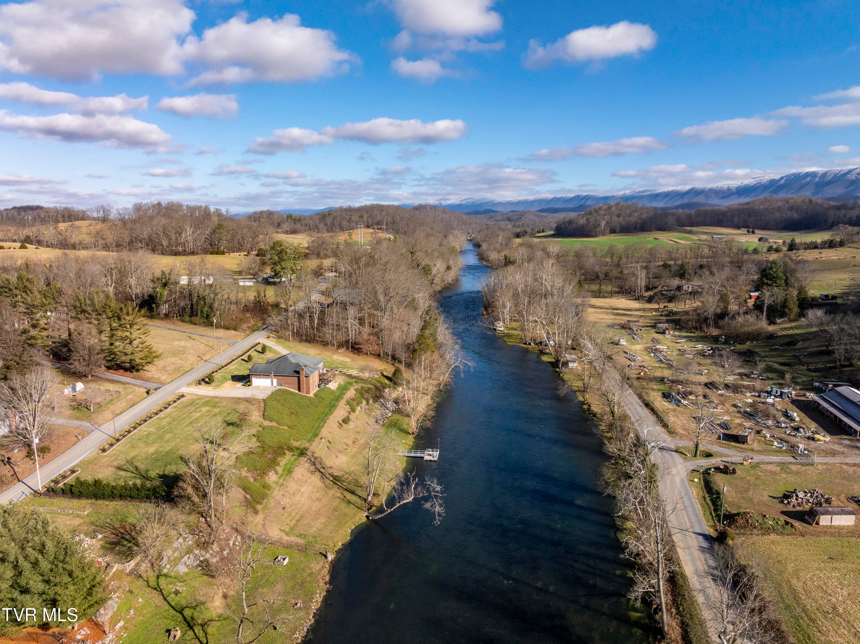 Bristol, Tennessee, 37620, United States, 4 Bedrooms Bedrooms, ,4 BathroomsBathrooms,Residential,For Sale,2001712