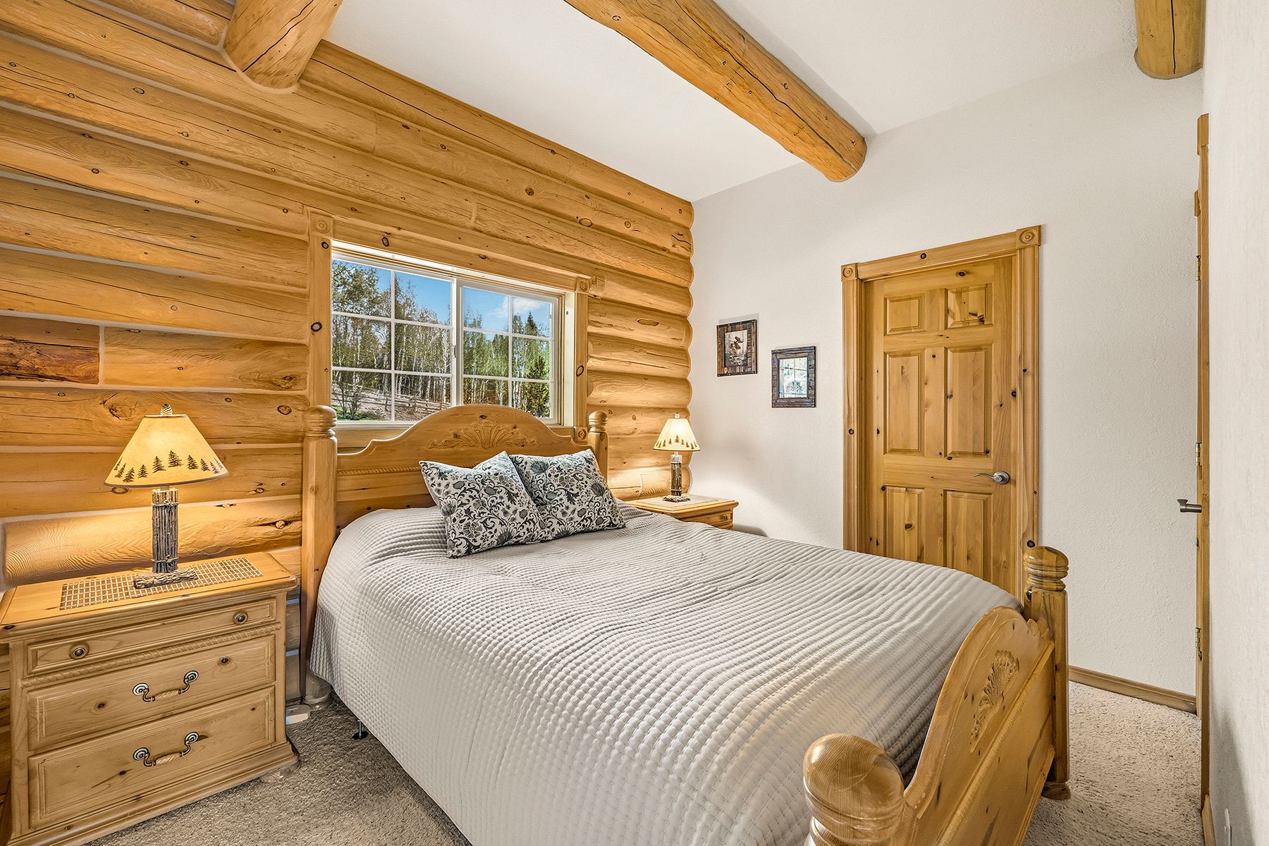  where  the mountains meet mccoy - 物件實景