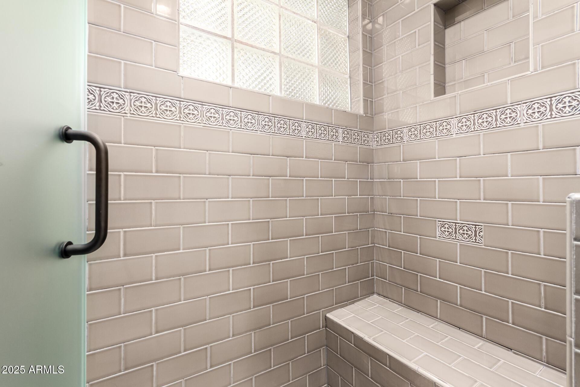 Phoenix, Arizona, 85007, United States, 4 Bedrooms Bedrooms, ,3 BathroomsBathrooms,Residential,For Sale,1980366