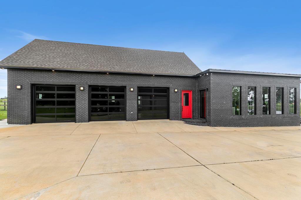 Newton, Alabama, 36352, United States, 4 Bedrooms Bedrooms, ,3 BathroomsBathrooms,Residential,For Sale,1989704