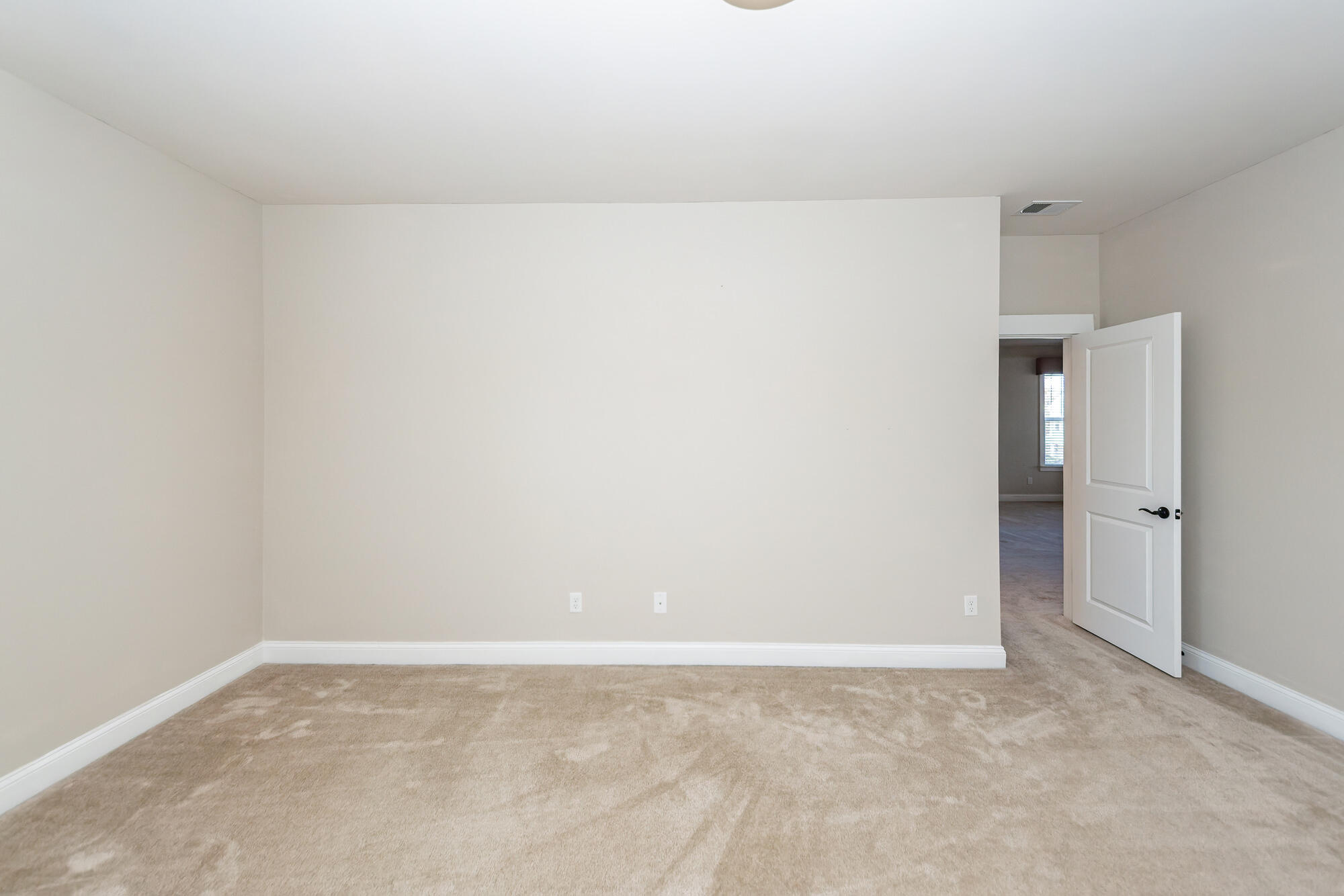 Summerville, South Carolina, 29483, United States, 4 Bedrooms Bedrooms, ,4 BathroomsBathrooms,Residential,For Sale,2005994