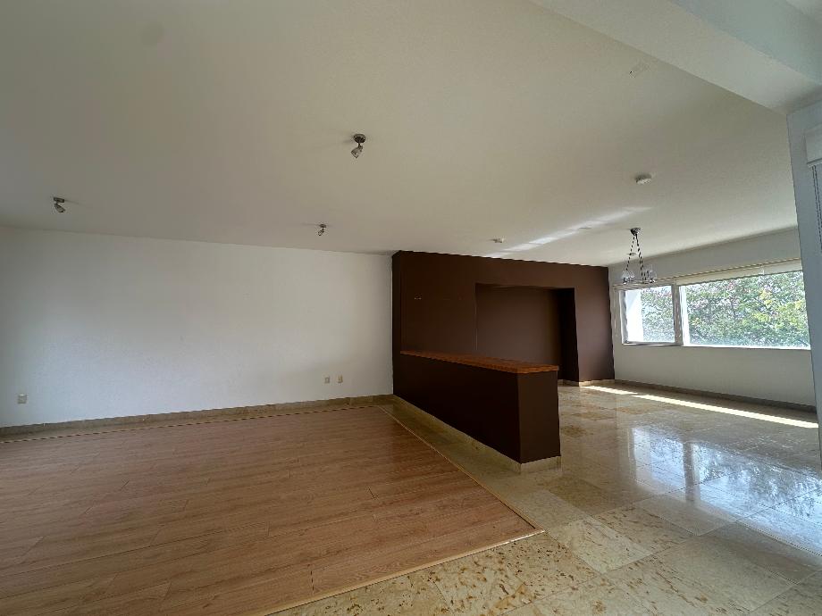 Querétaro, Querétaro, 76100, Mexico, 3 Bedrooms Bedrooms, ,4 BathroomsBathrooms,Residential,For Sale,1699269