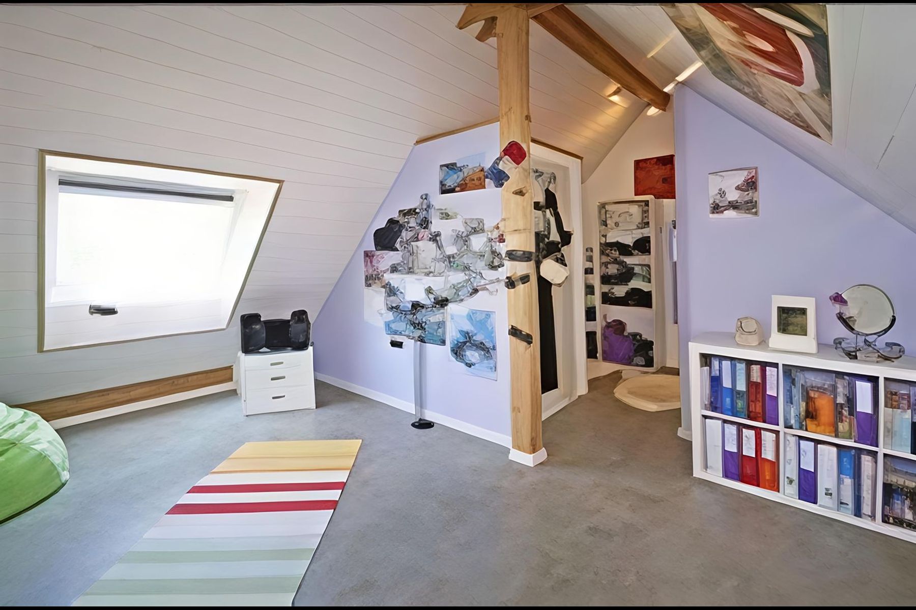  Prestigious 5.5-room duplex ?Pieds dans l