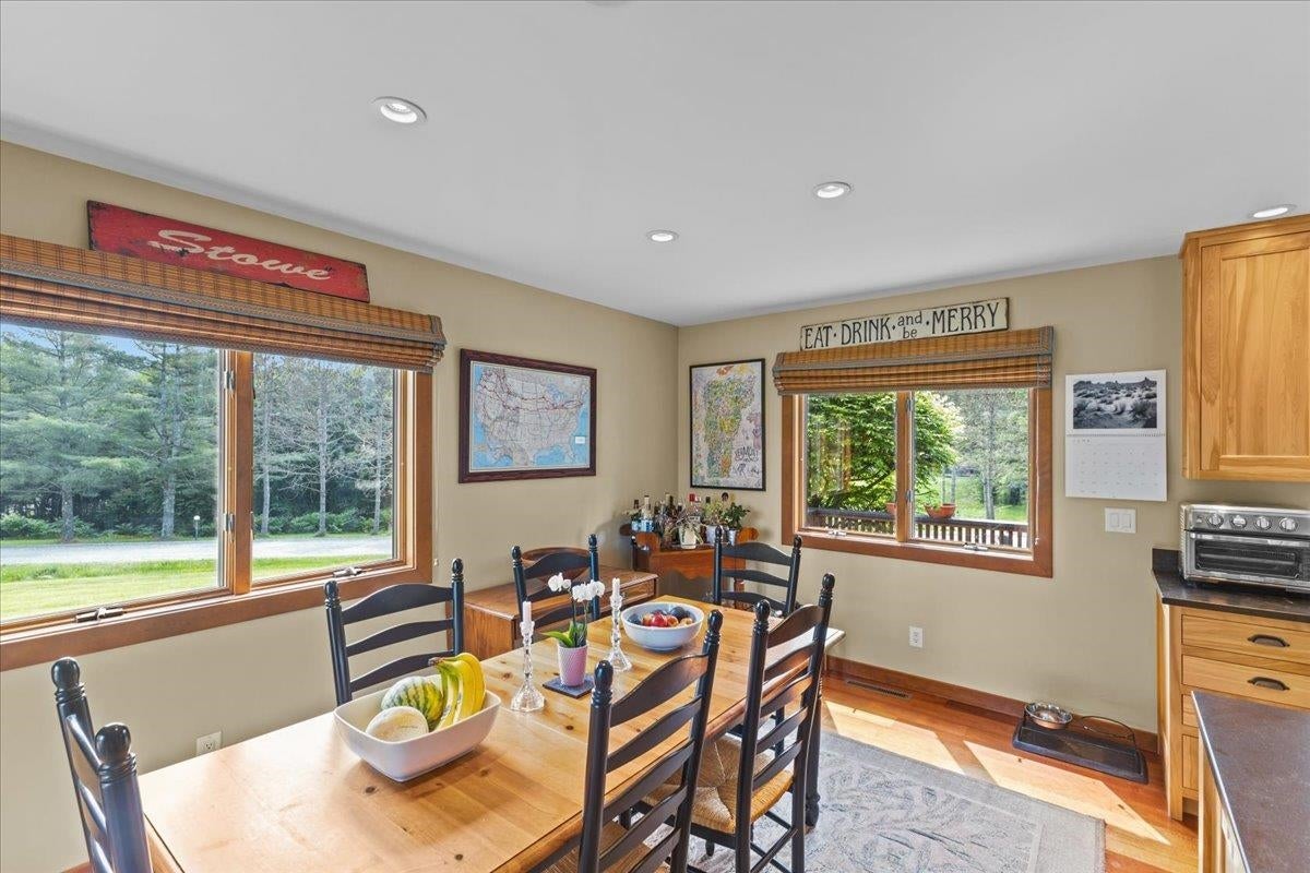 Stowe, Vermont, 05672, United States, 4 Bedrooms Bedrooms, ,3 BathroomsBathrooms,Residential,For Sale,1867745
