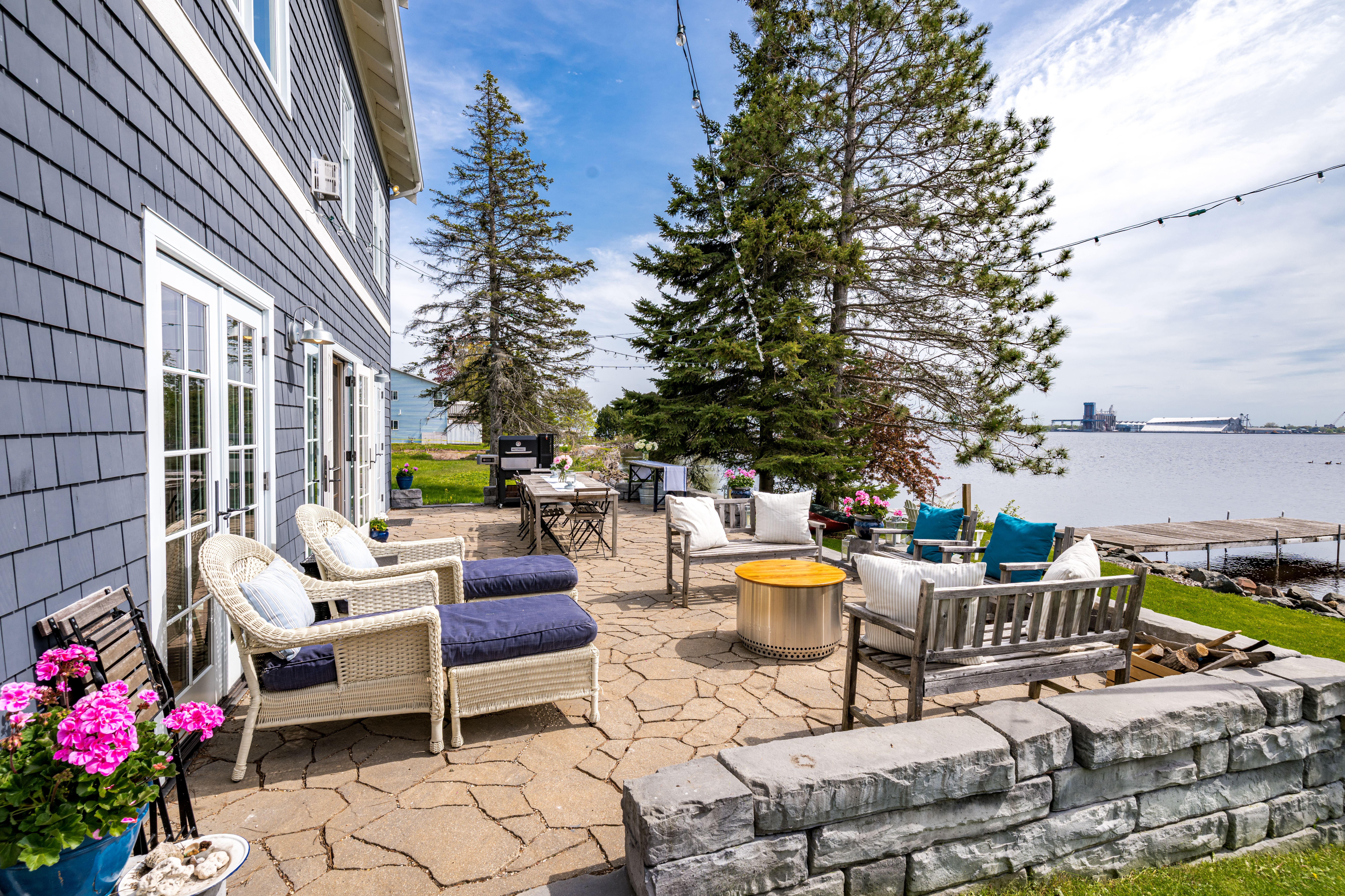  Craftsman Waterfront Retreat with Guest Quarters and Bay Views - 物件實景