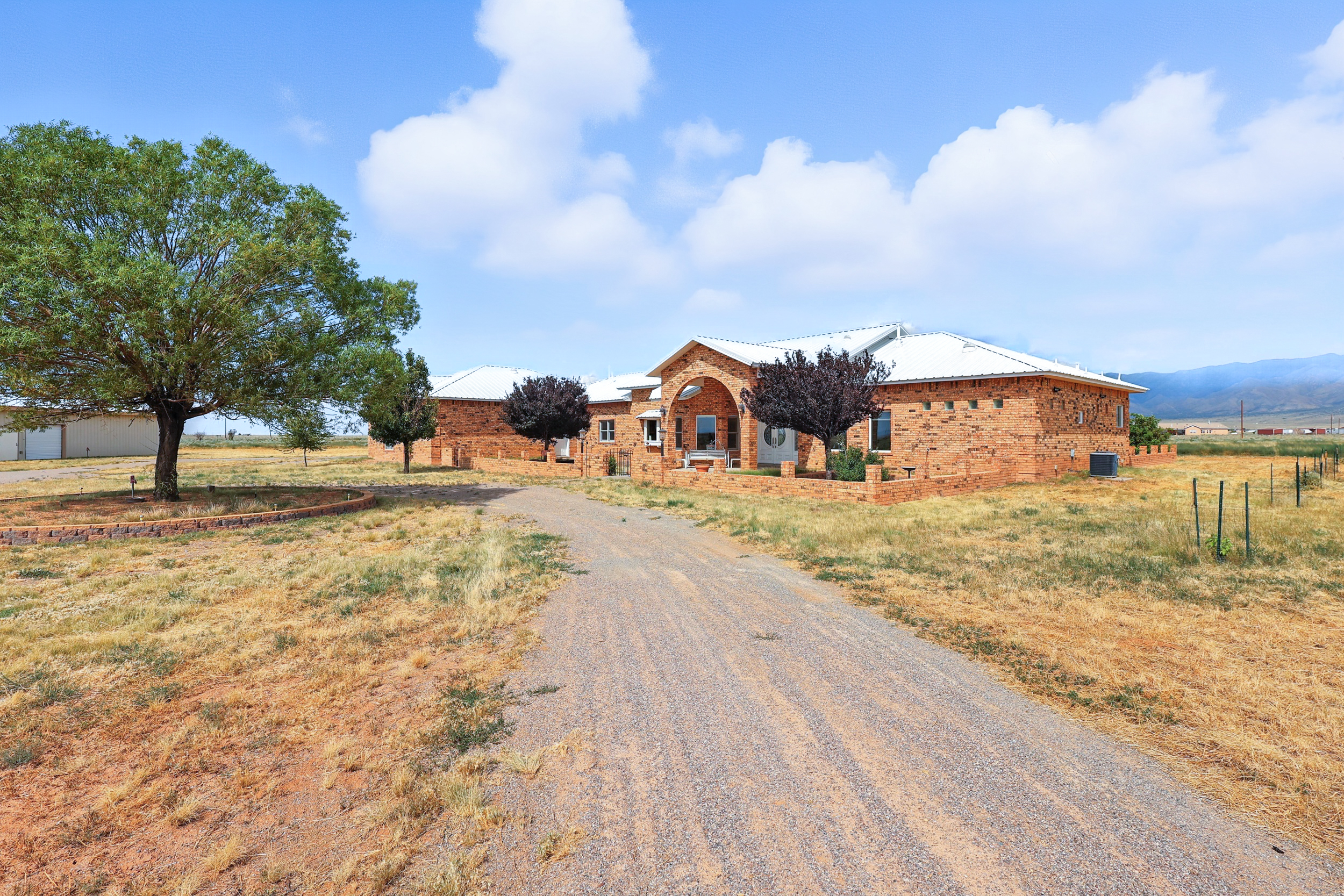 Belen, New Mexico, 87002, United States, 3 Bedrooms Bedrooms, ,3 BathroomsBathrooms,Residential,For Sale,1973805