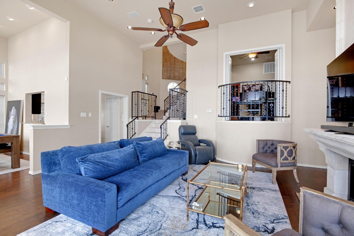 Austin, Texas, 78734, United States, 4 Bedrooms Bedrooms, ,4 BathroomsBathrooms,Residential,For Sale,1848540