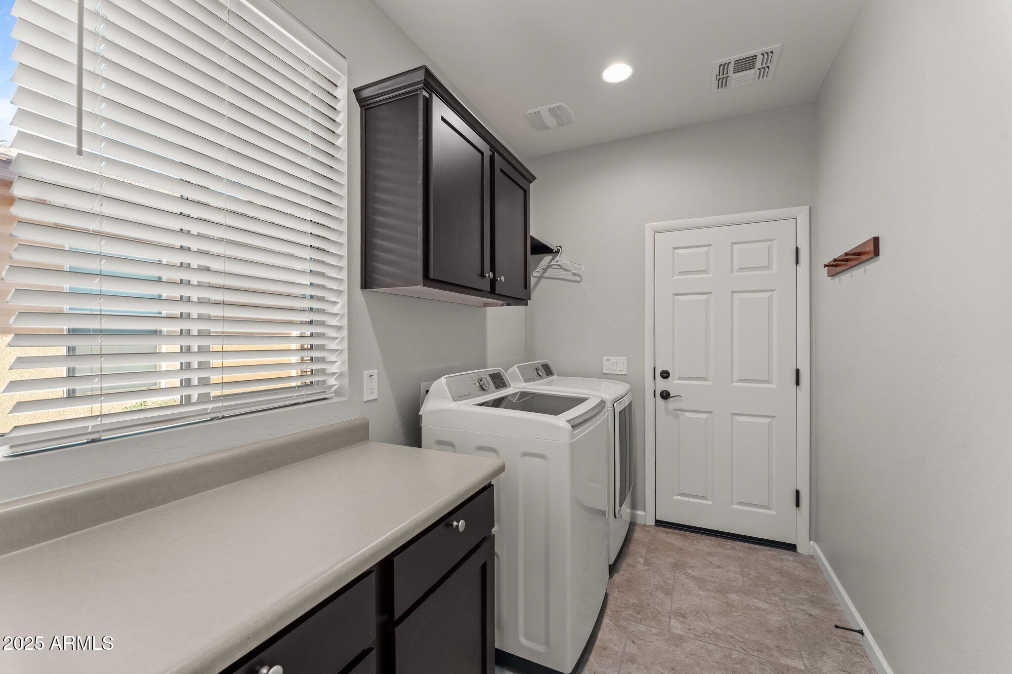 Wickenburg, Arizona, 85390, United States, 2 Bedrooms Bedrooms, ,2 BathroomsBathrooms,Residential,For Sale,1999527