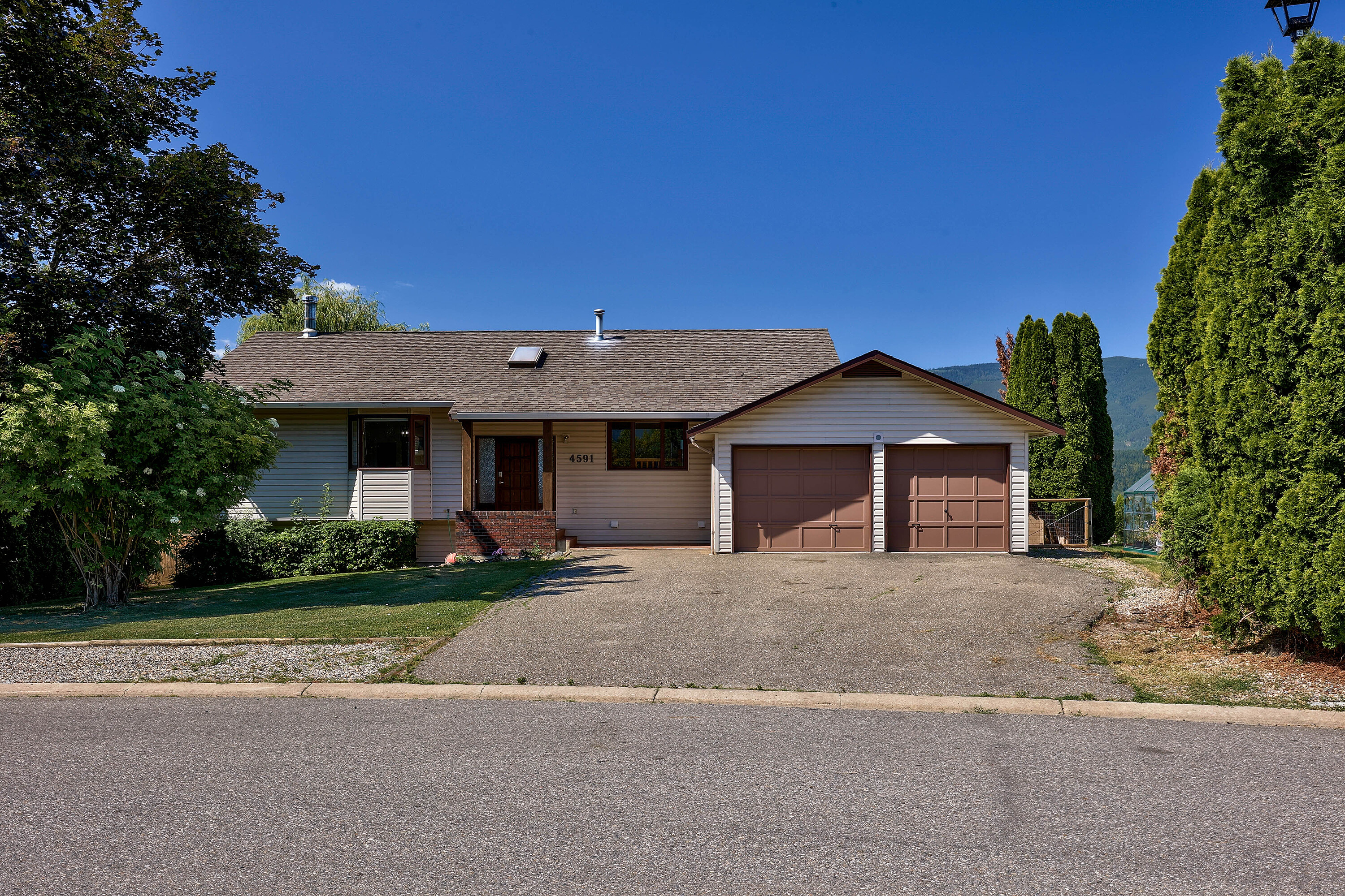  Salmon Arm, Thompson & Okanagan - 物件實景