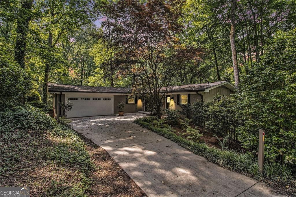Atlanta, Georgia, 30328, United States, 4 Bedrooms Bedrooms, ,3 BathroomsBathrooms,Residential,For Sale,1858983