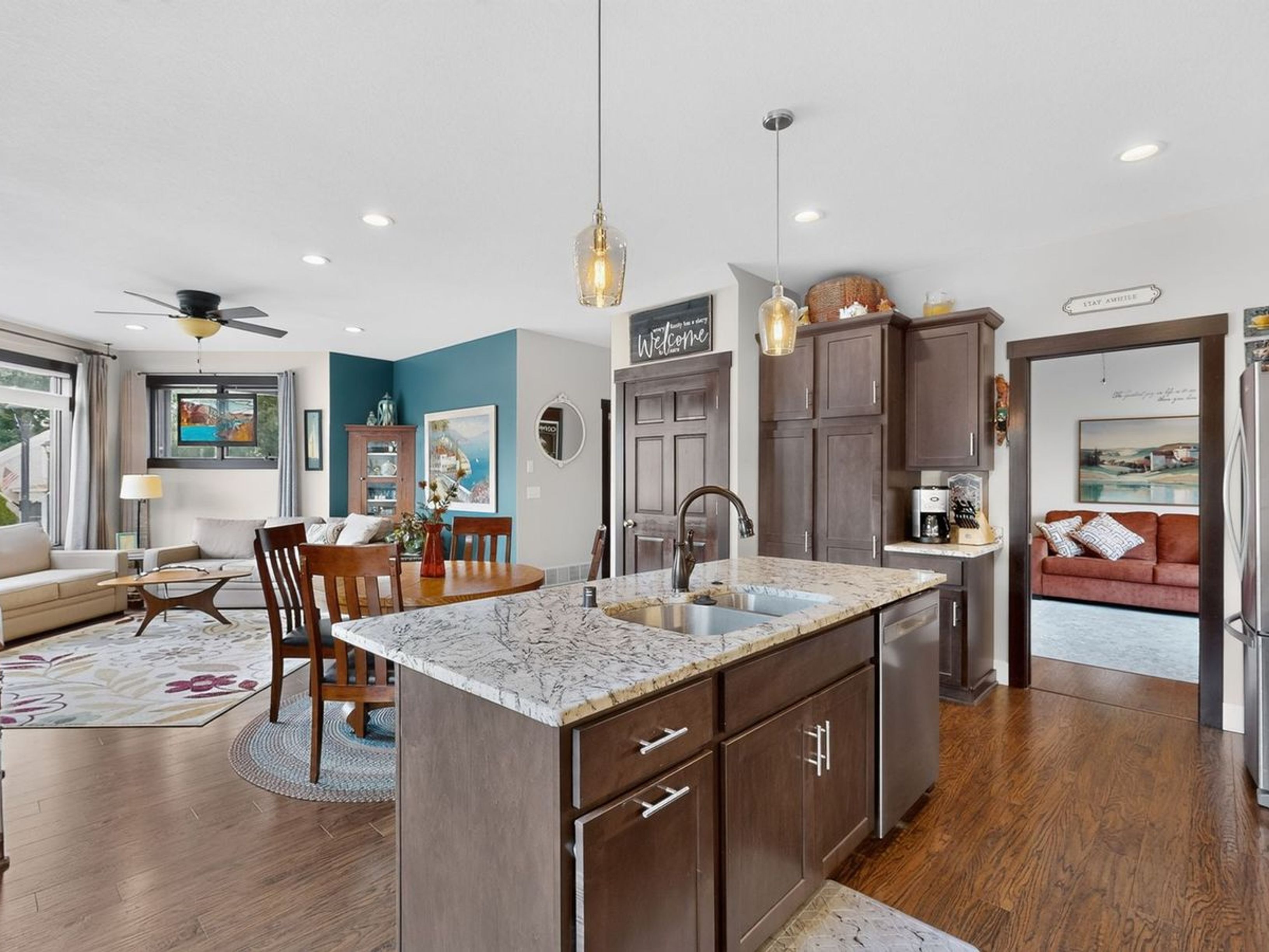  Modern Lake Pepin Retreat with Proven Income Potential - 物件實景
