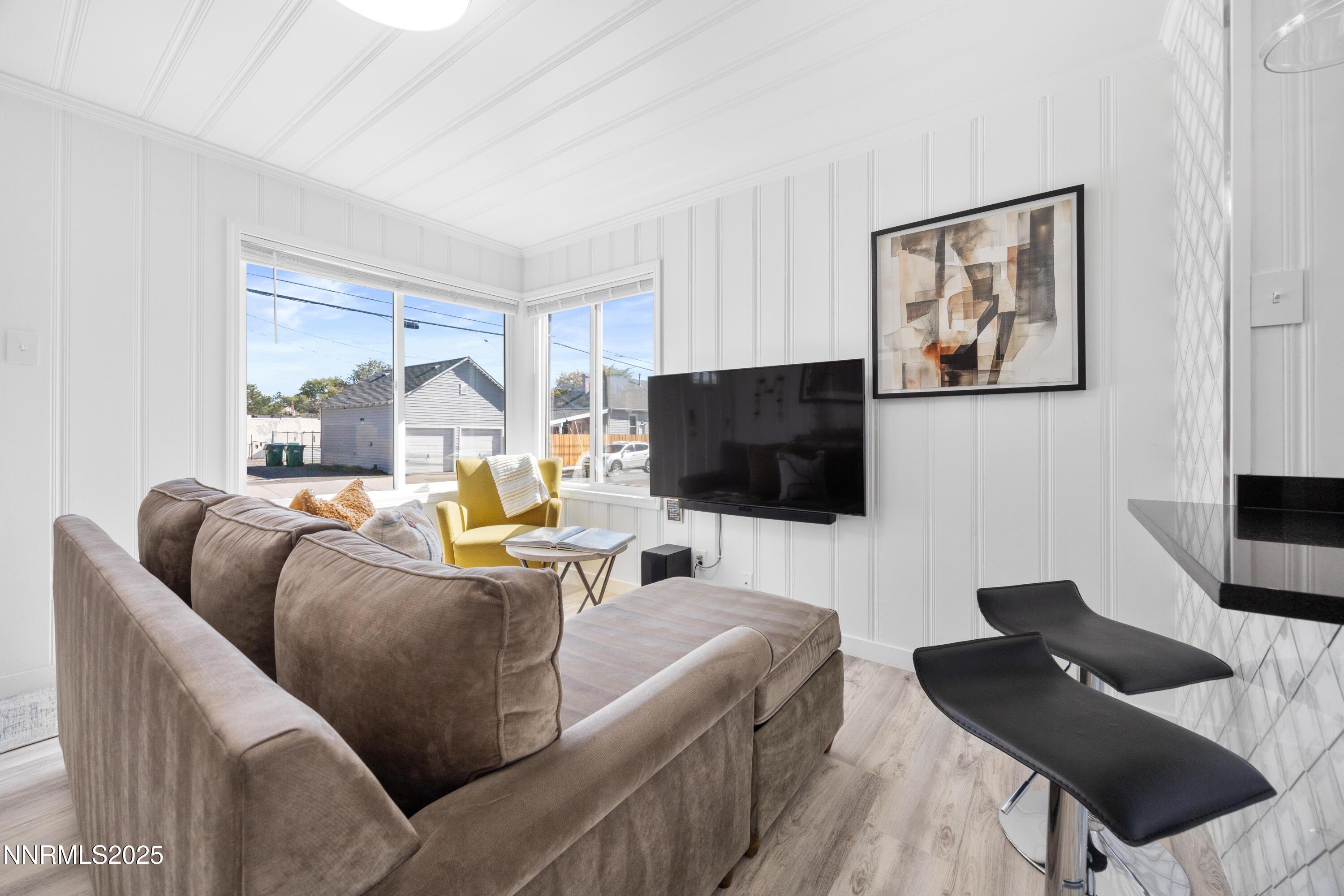 Sparks, Nevada, 89431, United States, 5 Bedrooms Bedrooms, ,2 BathroomsBathrooms,Residential,For Sale,1967760