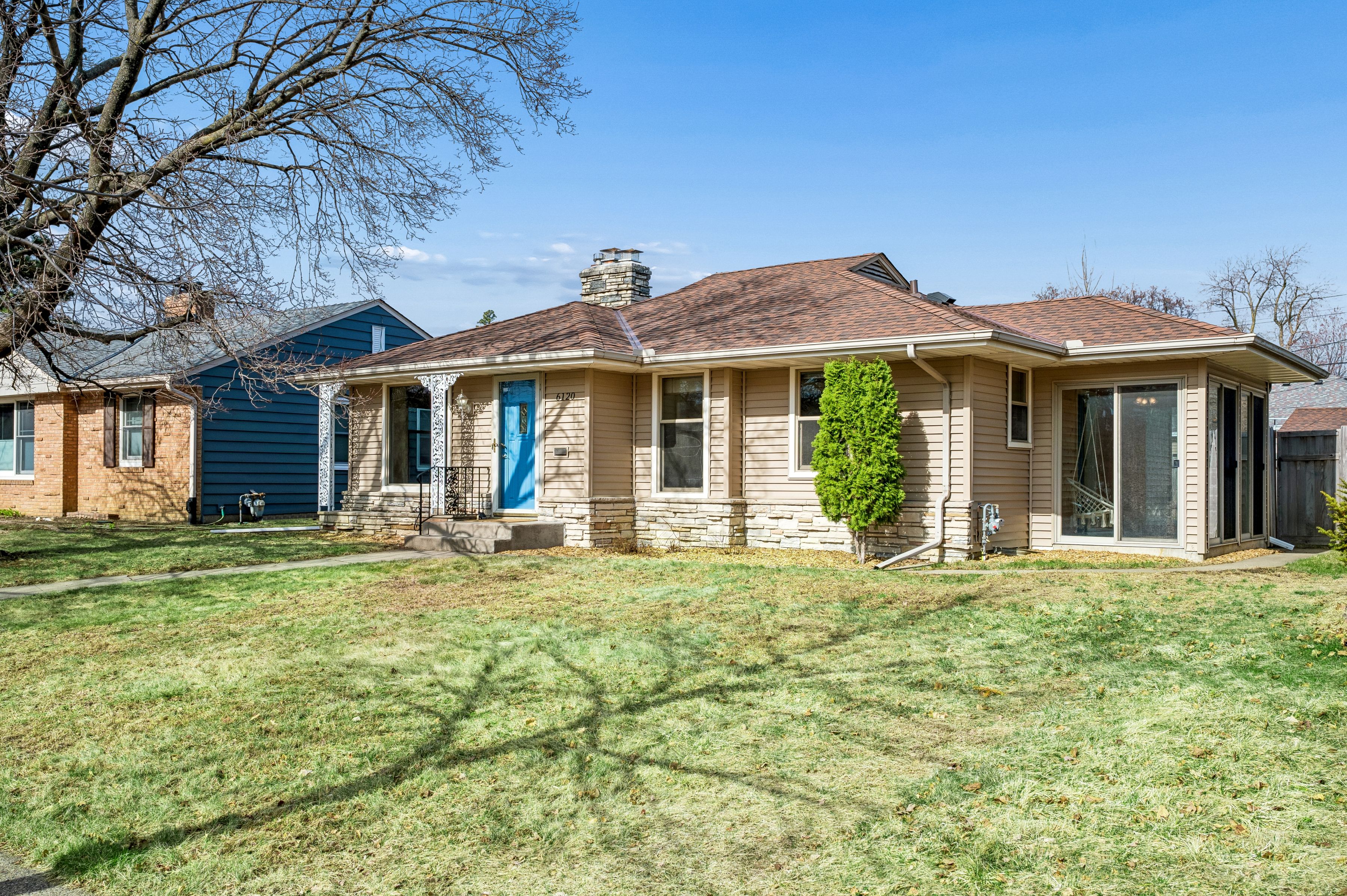  Move-in Ready Rambler with Timeless Charm and Thoughtful Updates - 物件實景