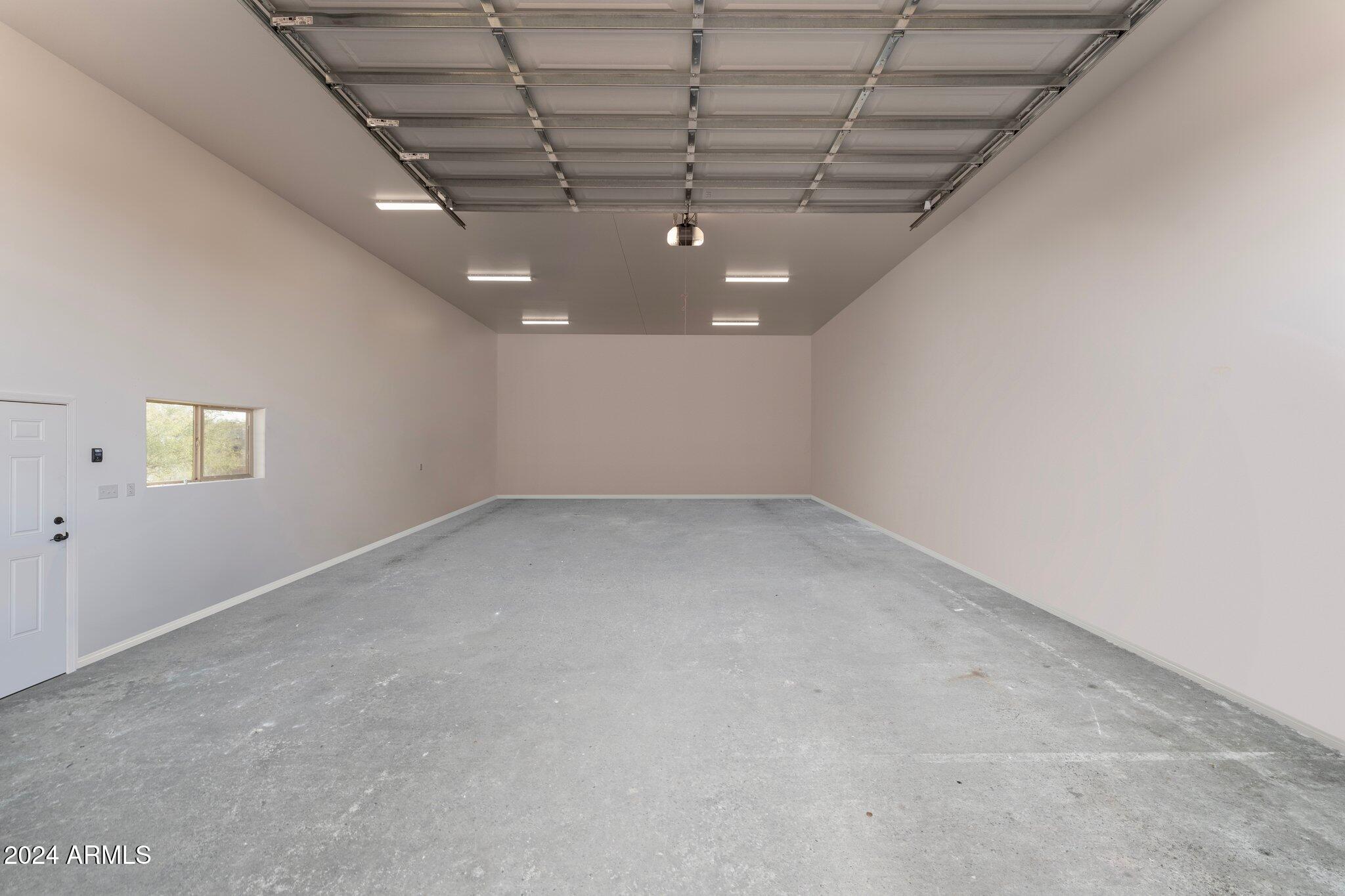 Wickenburg, Arizona, 85390, United States, 3 Bedrooms Bedrooms, ,3 BathroomsBathrooms,Residential,For Sale,2002542