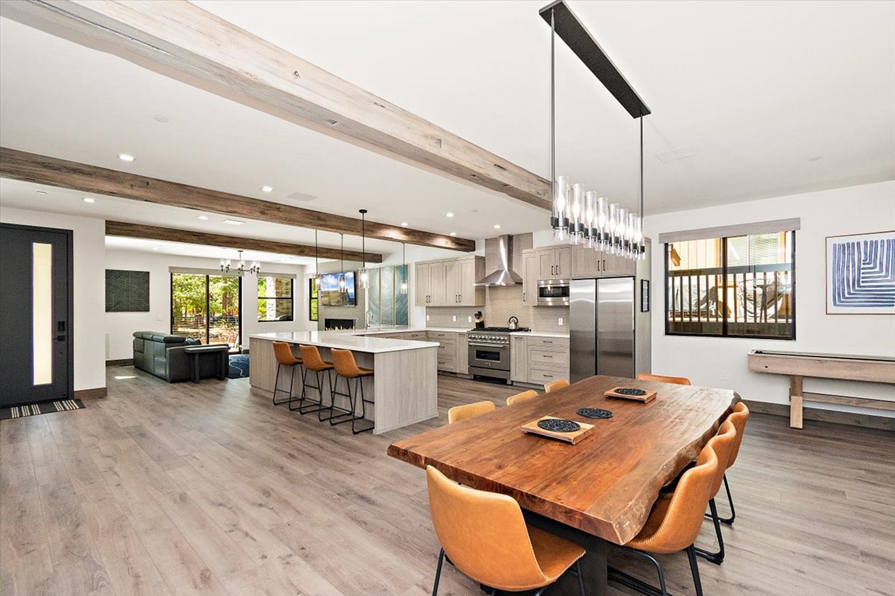  679 Summit Boulevard, Big Bear Lake, CA 92315 - 物件實景