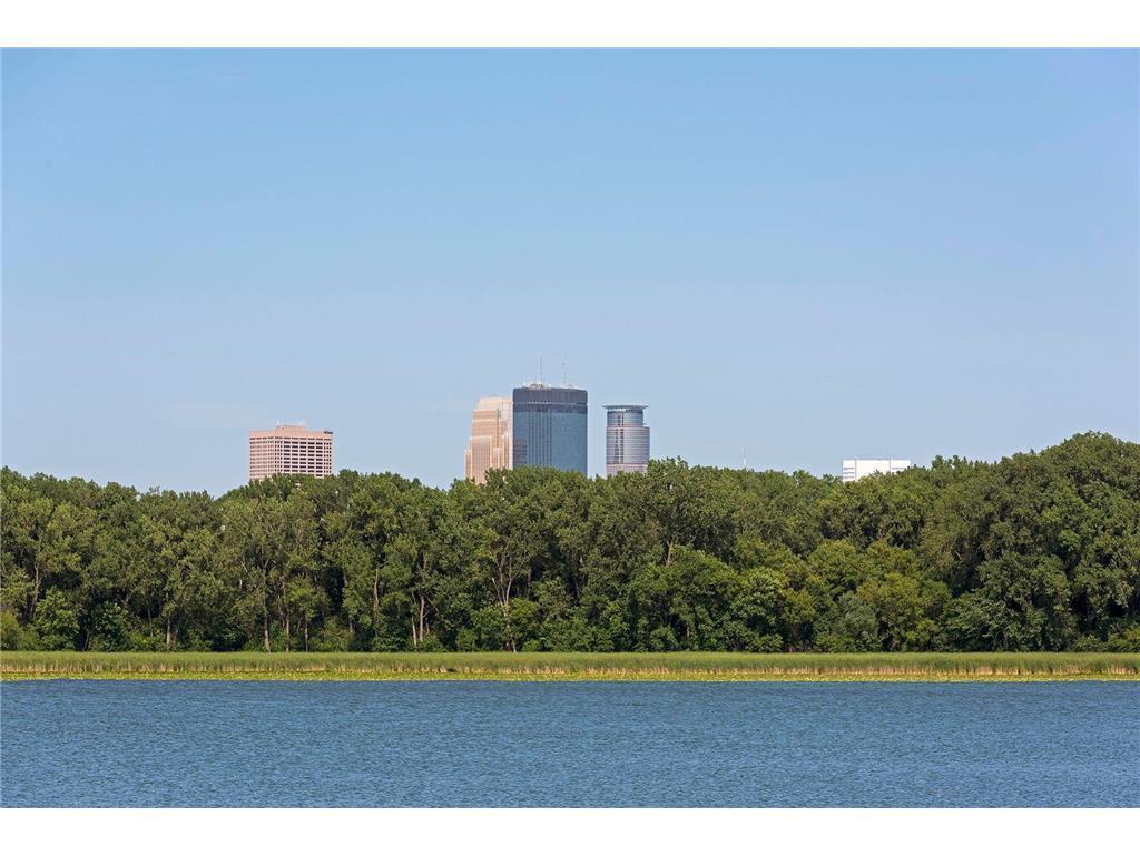 Minneapolis, Minnesota, 55405, United States, 4 Bedrooms Bedrooms, ,1 BathroomBathrooms,Residential,For Sale,1905898
