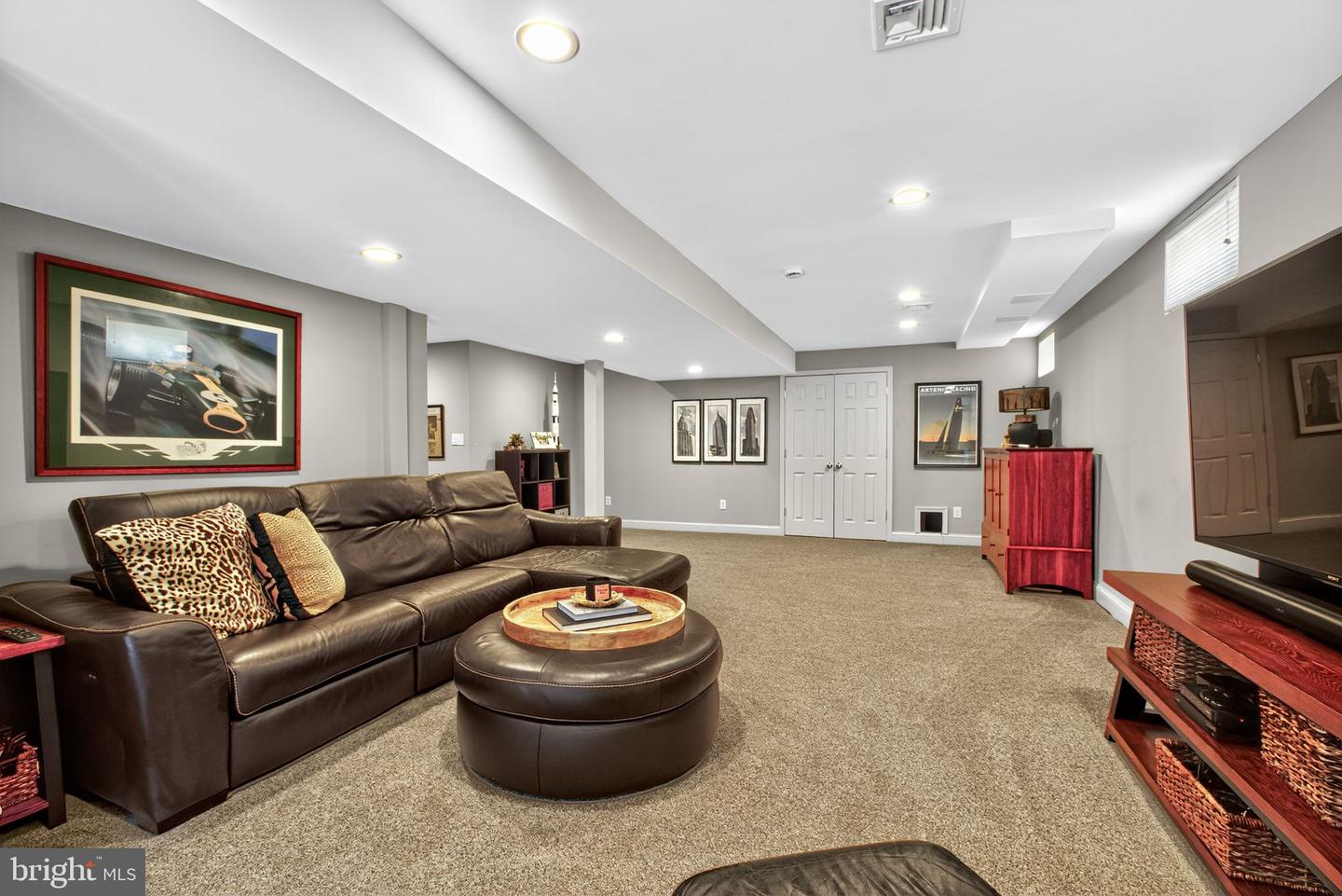 Downingtown, Pennsylvania, 19335, United States, 4 Bedrooms Bedrooms, ,3 BathroomsBathrooms,Residential,For Sale,1939162