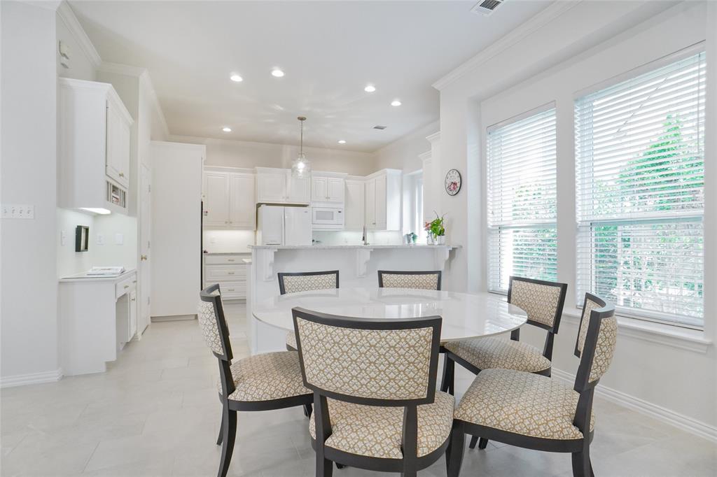 Colleyville, Texas, 76034, United States, 4 Bedrooms Bedrooms, ,3 BathroomsBathrooms,Residential,For Sale,1934956