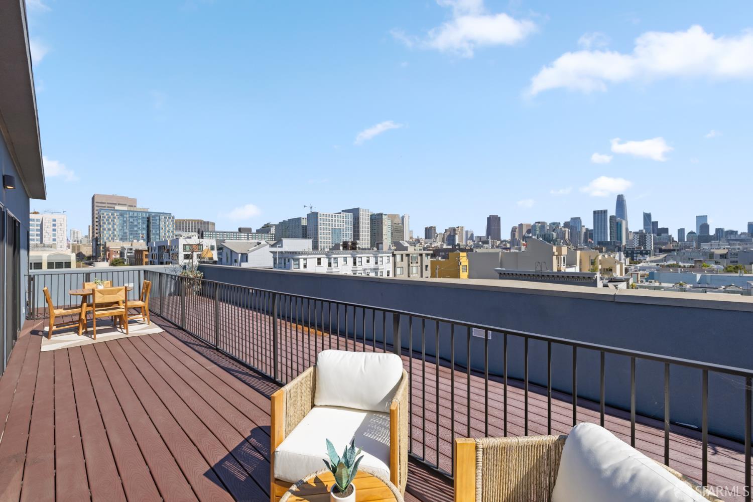 San Francisco, California, 94103, United States, 1 Bedroom Bedrooms, ,1 BathroomBathrooms,Residential,For Sale,1949948