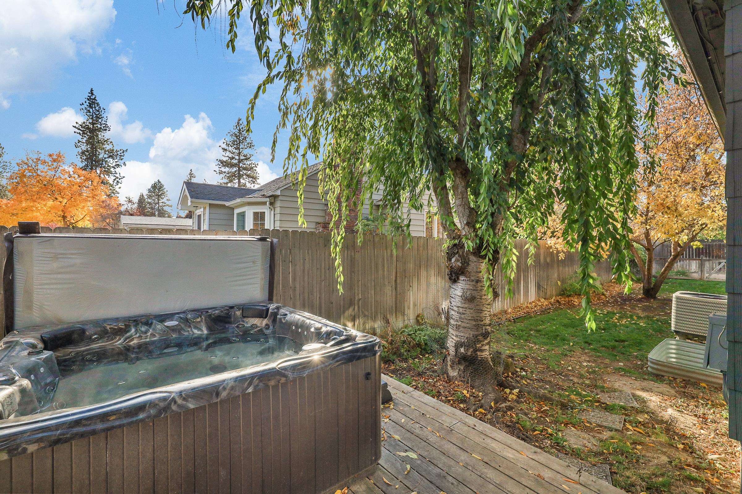 Spokane, Washington, 99203, United States, 4 Bedrooms Bedrooms, ,3 BathroomsBathrooms,Residential,For Sale,1827628