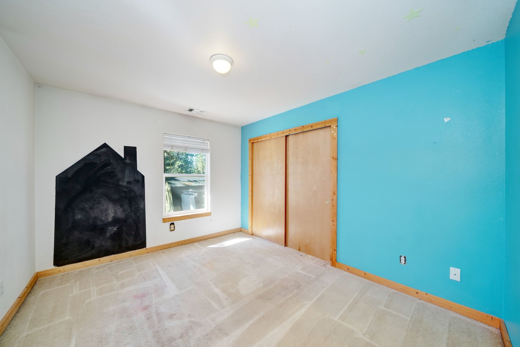  Affordable Home in the Heart of Portola, CA - 物件實景