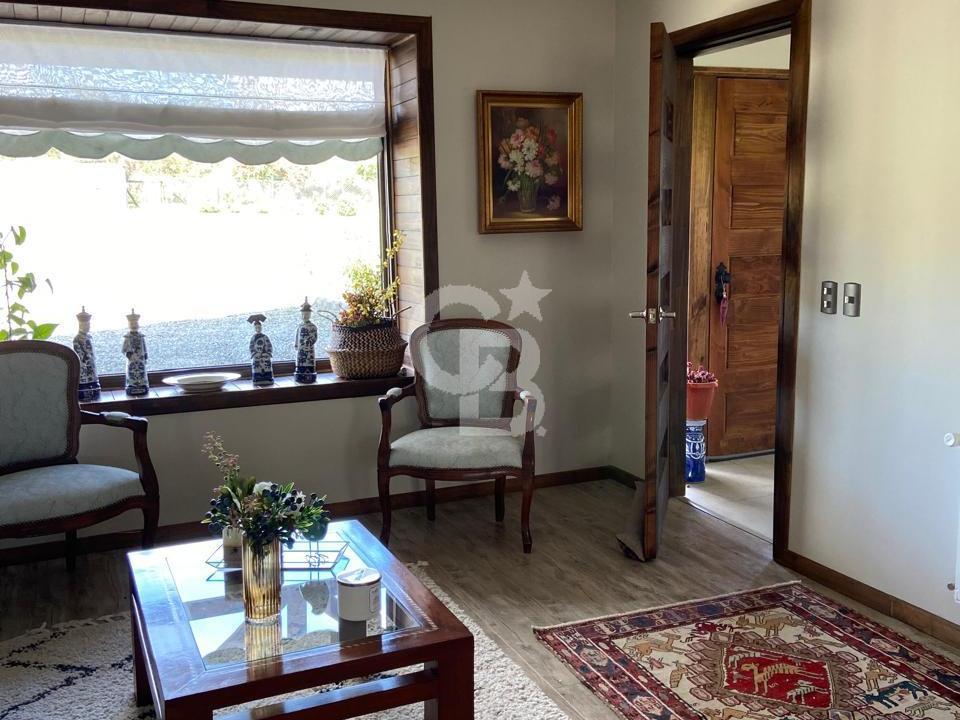 Puerto Varas, Chile, 4 Bedrooms Bedrooms, ,3 BathroomsBathrooms,Residential,For Sale,1968021