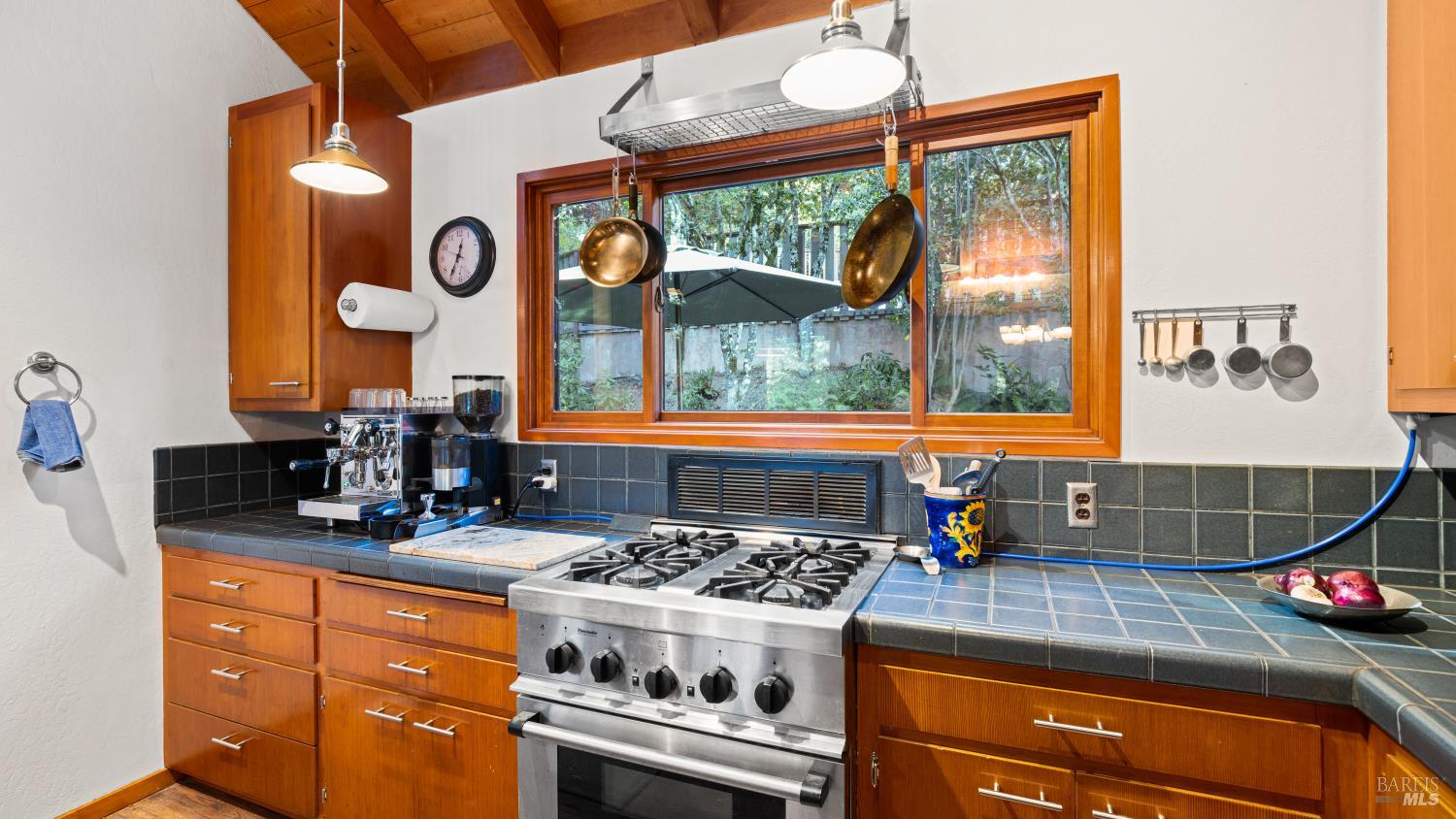 Woodacre, California, 94973, United States, 4 Bedrooms Bedrooms, ,5 BathroomsBathrooms,Residential,For Sale,1847127