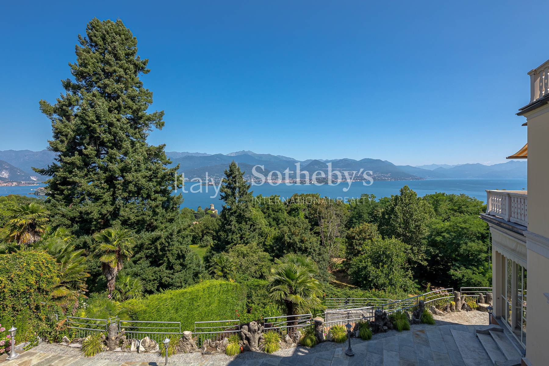  Historic Villa with Enchanting Views over Lake Maggiore - 物件實景