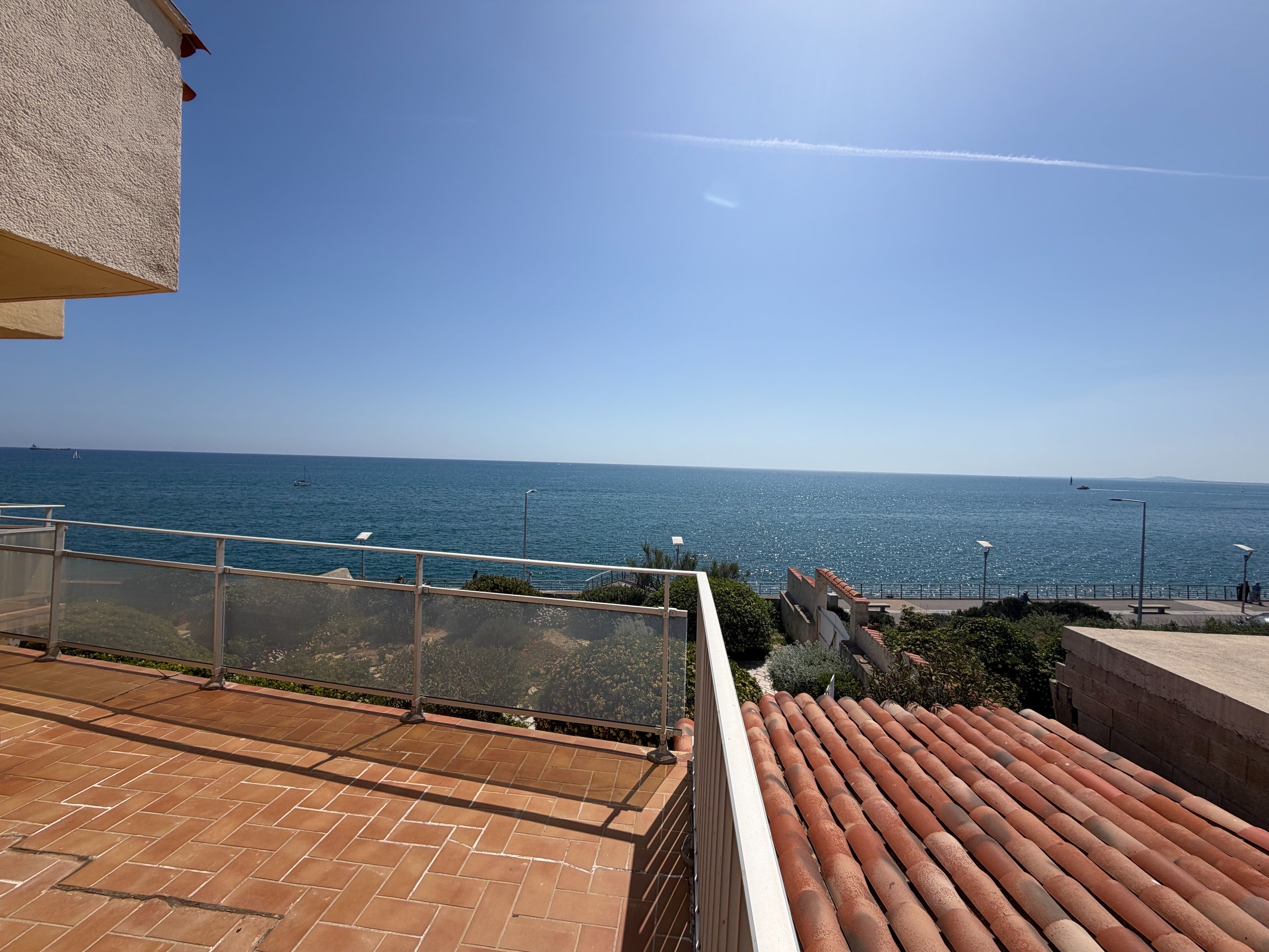  First line with sea view, 5-room duplex apartment... - 物件實景
