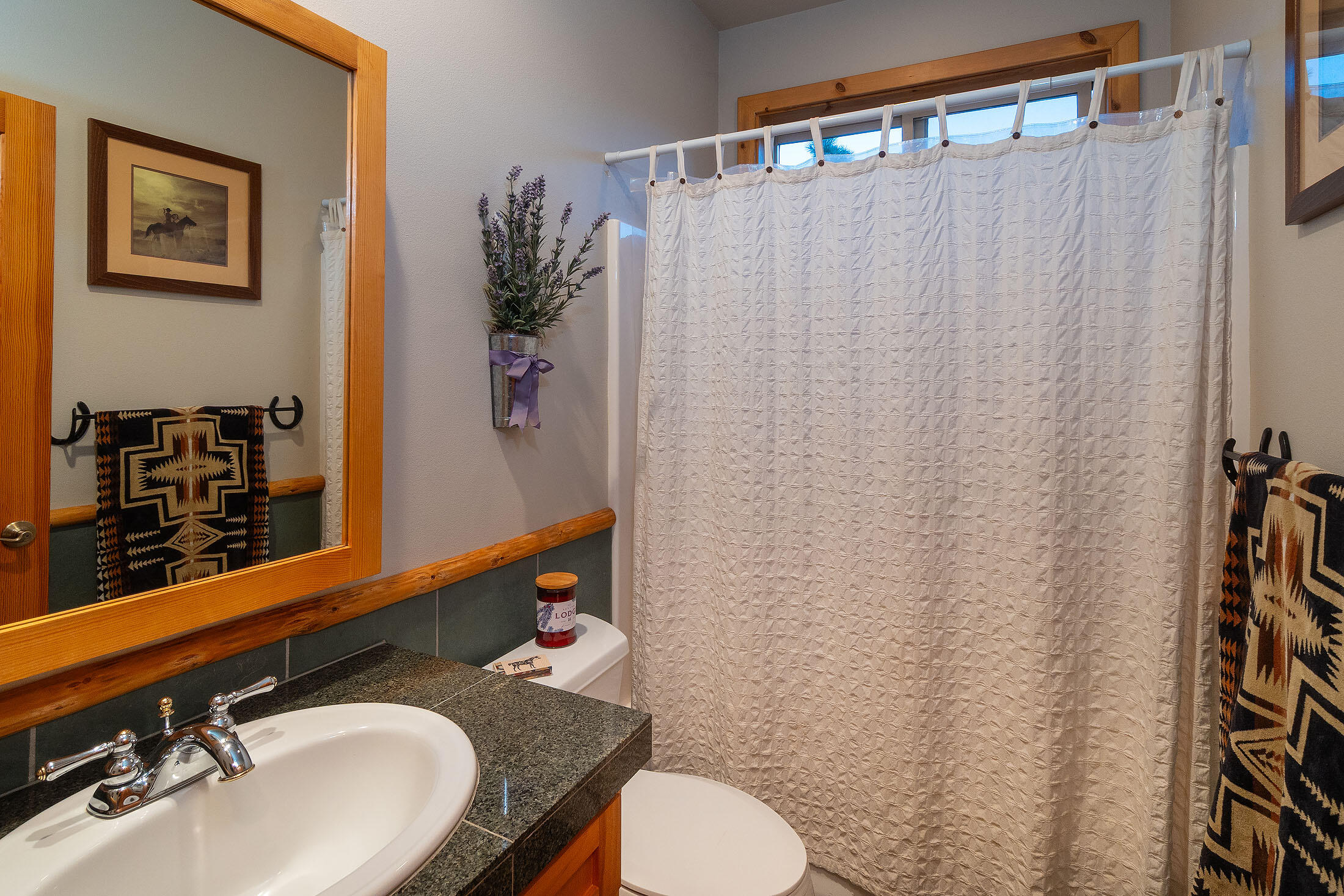 Bend, Oregon, 97703, United States, 3 Bedrooms Bedrooms, ,2 BathroomsBathrooms,Residential,For Sale,1826541