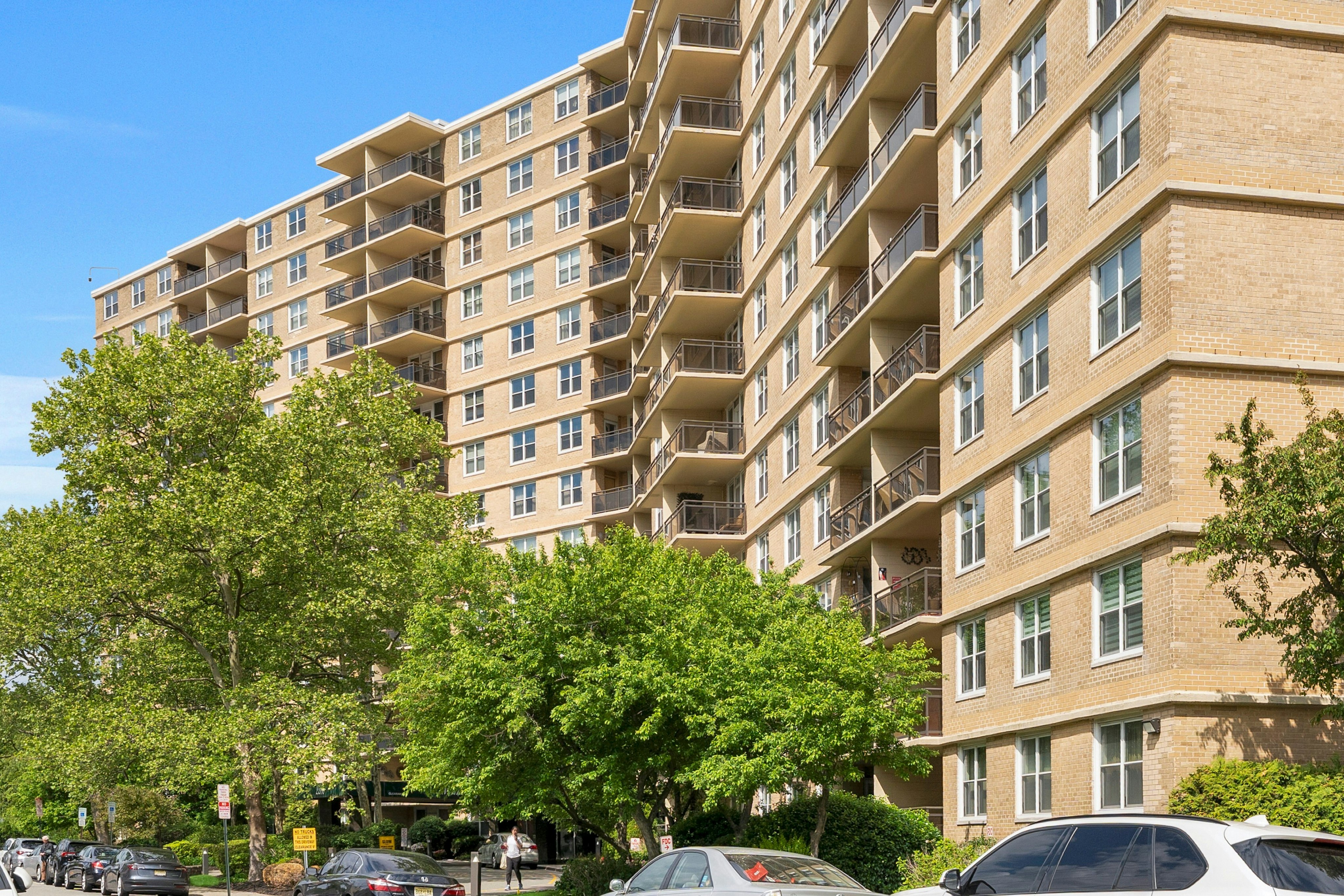  2200 North Central Road, Fort Lee, NJ 07024 - 物件實景