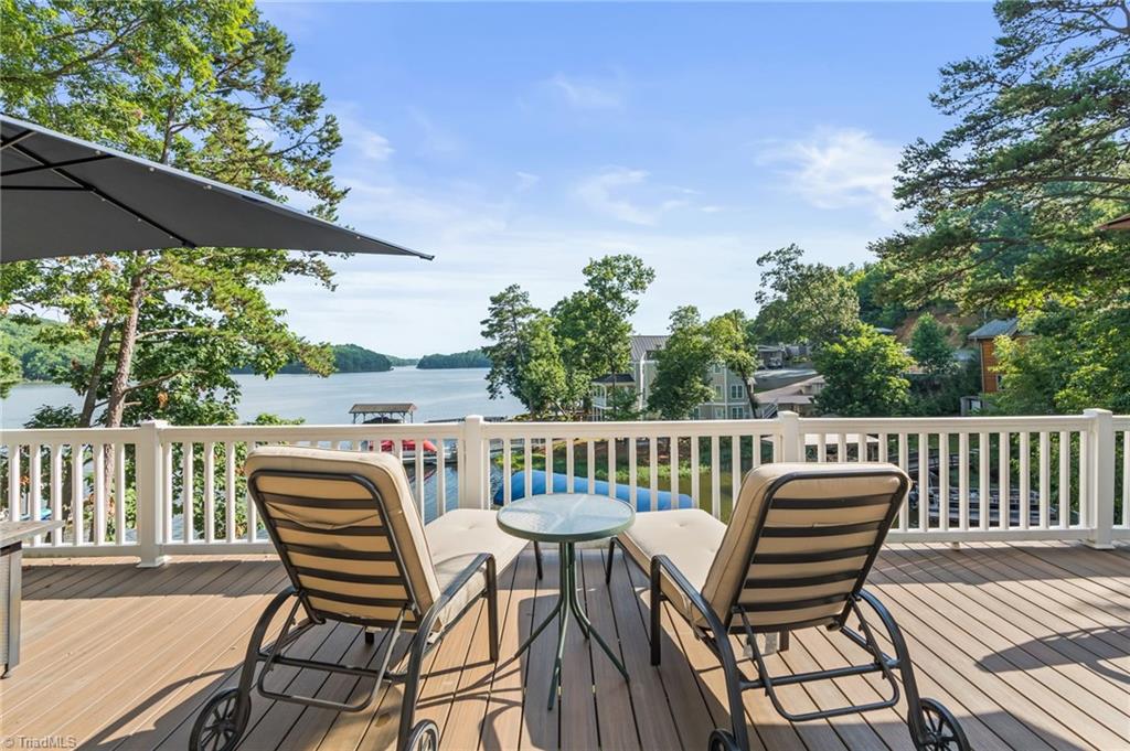 New London, North Carolina, 28127, United States, 3 Bedrooms Bedrooms, ,2 BathroomsBathrooms,Residential,For Sale,1991438