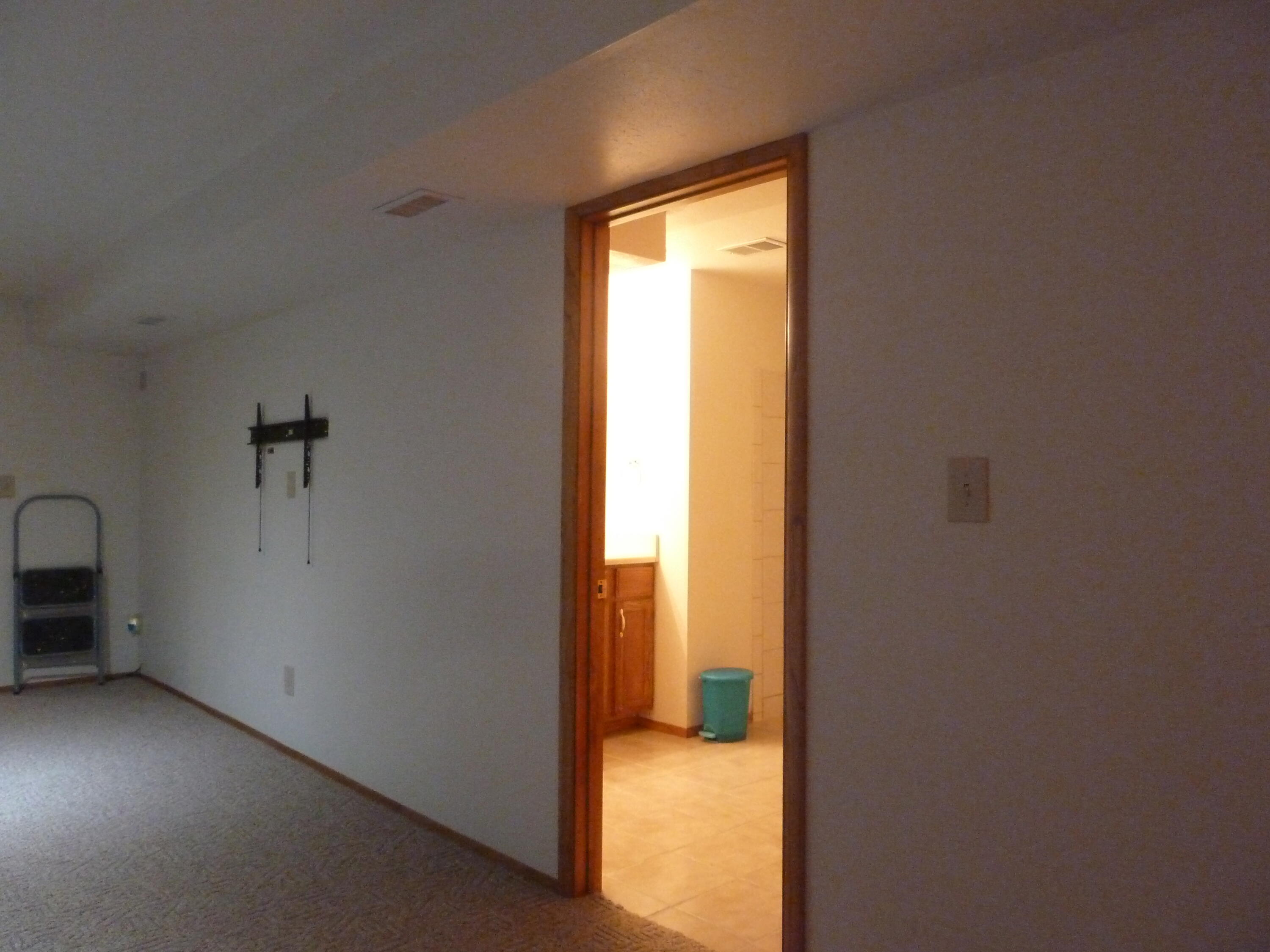 Camden, Michigan, 49232, United States, 5 Bedrooms Bedrooms, ,3 BathroomsBathrooms,Residential,For Sale,1887942