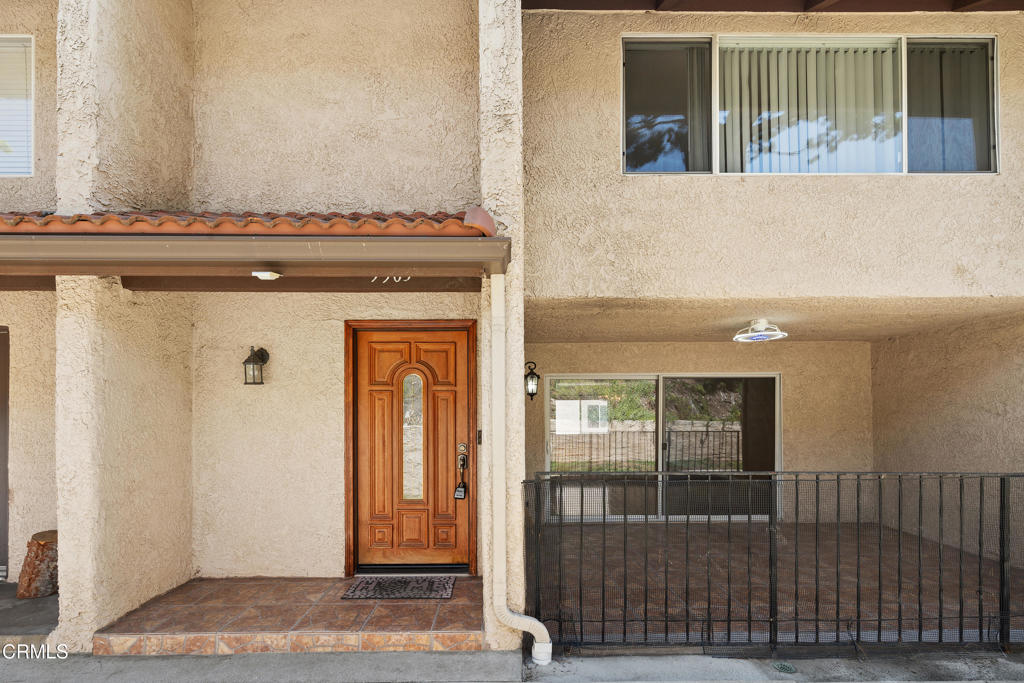 Burbank, California, 91504, United States, 4 Bedrooms Bedrooms, ,3 BathroomsBathrooms,Residential,For Sale,1896667