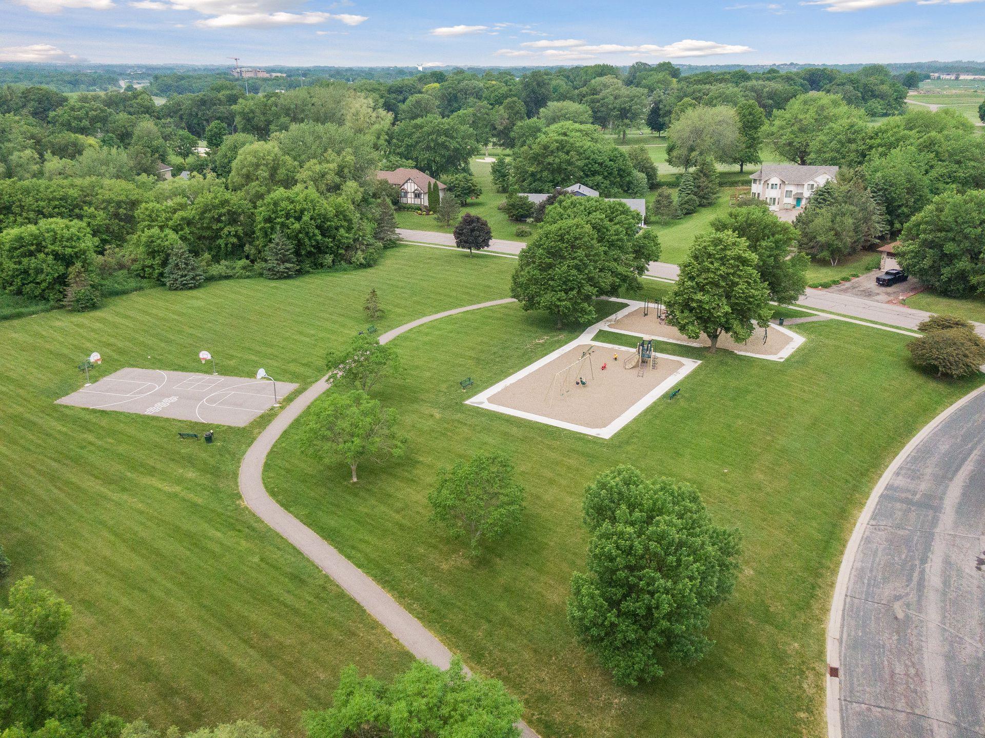 Chaska, Minnesota, 55318, United States, 5 Bedrooms Bedrooms, ,3 BathroomsBathrooms,Residential,For Sale,1907432