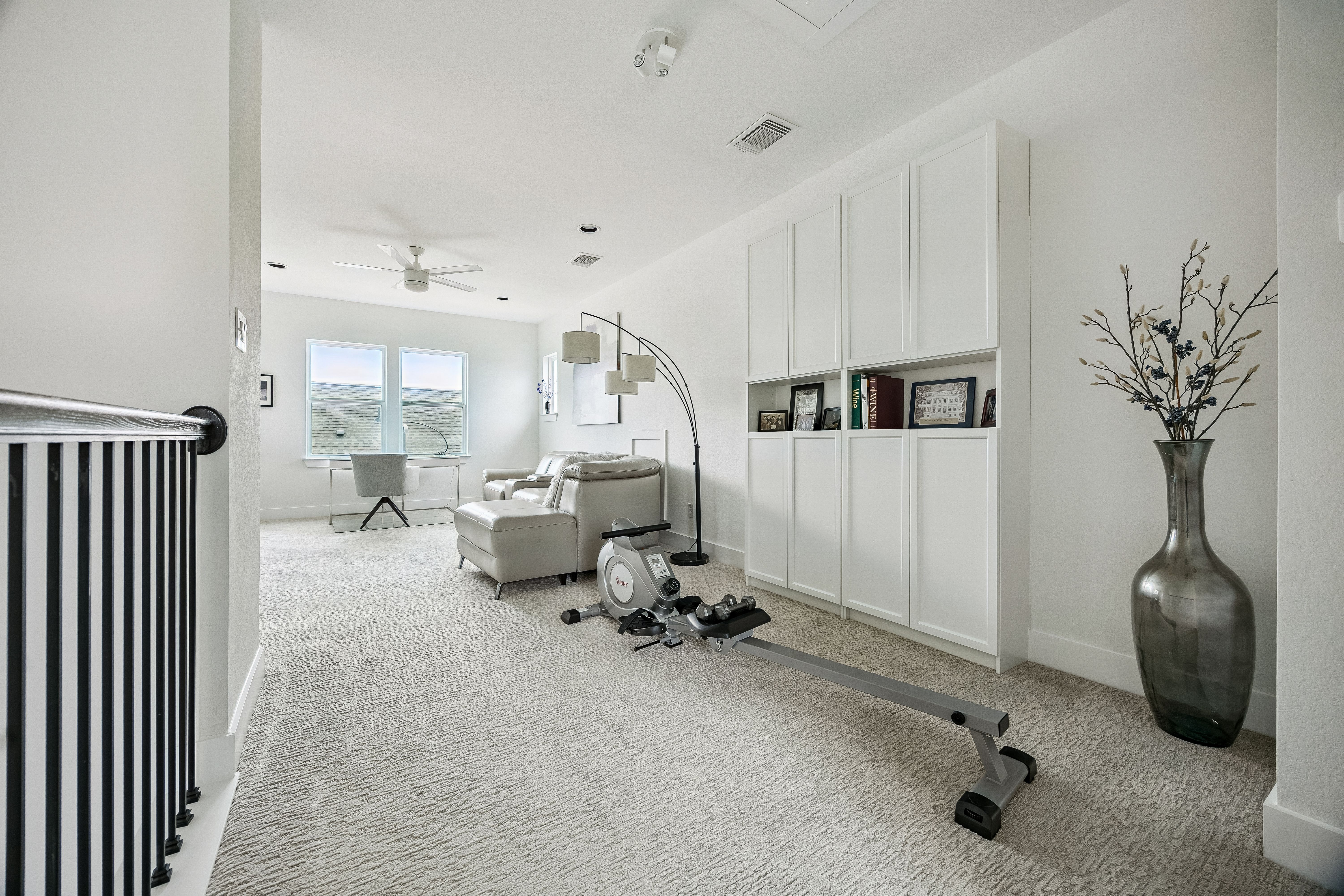  Hill Country Views Meet Modern Luxury in Gated Santa Rita Ranch - 物件實景