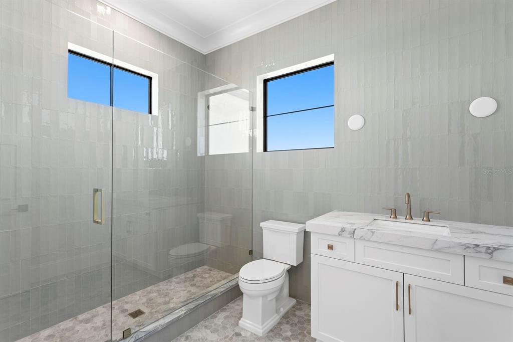 5032 W Longfellow Avenue, Tampa, Florida, 33629, United States, 5 Bedrooms Bedrooms, ,8 BathroomsBathrooms,Residential,For Sale,5032 W Longfellow Avenue,1414104