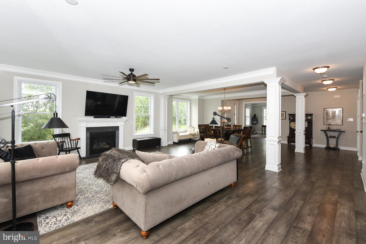 Doylestown, Pennsylvania, 18901, United States, 3 Bedrooms Bedrooms, ,4 BathroomsBathrooms,Residential,For Sale,2002984