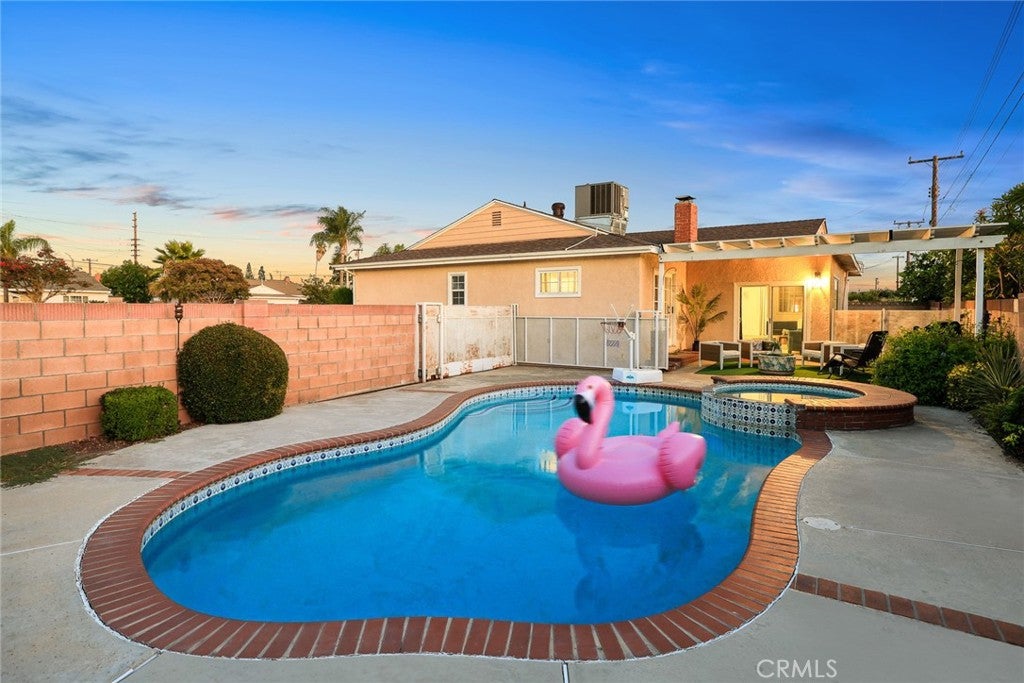 Whittier, California, 90604, United States, 4 Bedrooms Bedrooms, ,2 BathroomsBathrooms,Residential,For Sale,1918097