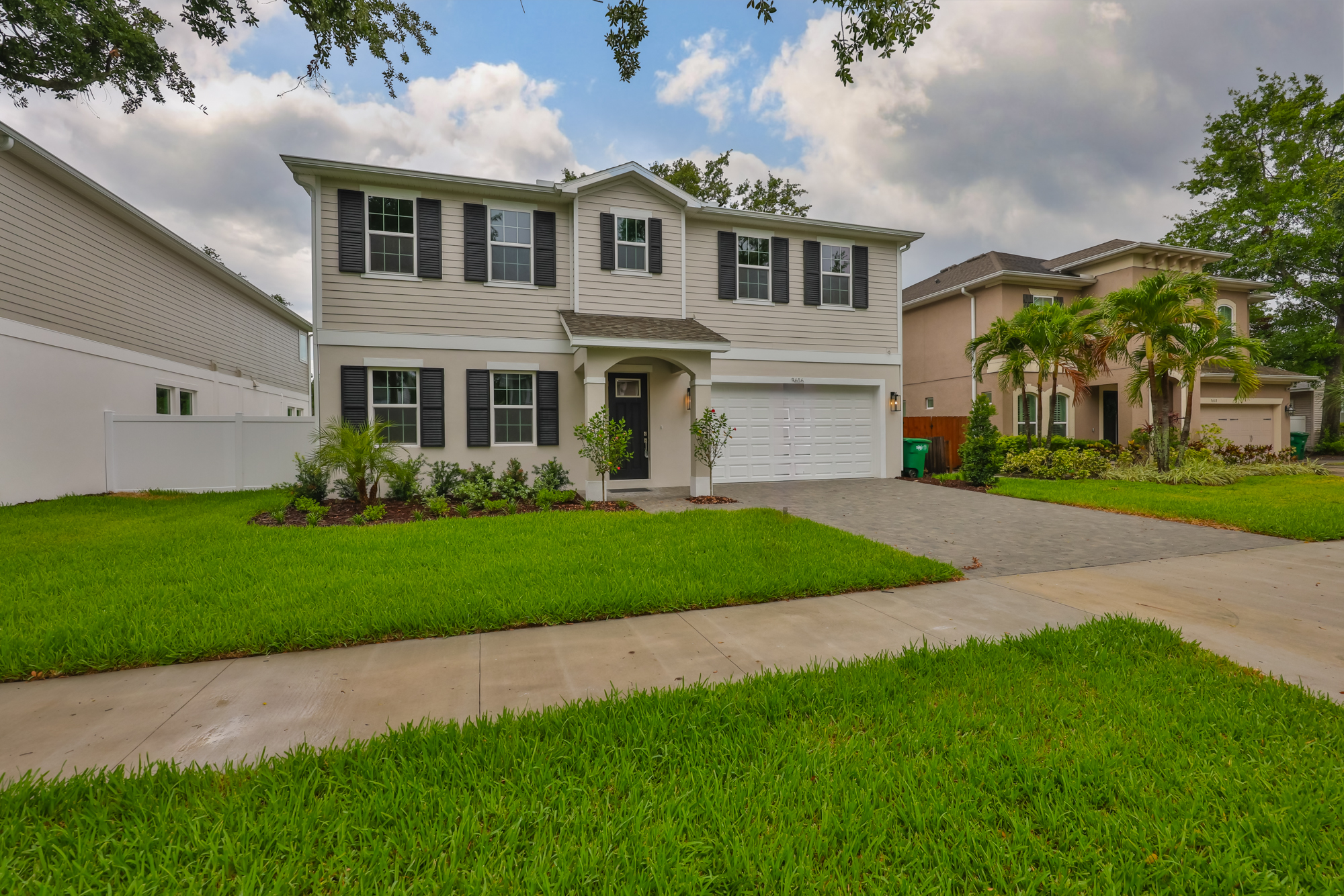 Tampa, Florida, 33609, United States, 4 Bedrooms Bedrooms, ,5 BathroomsBathrooms,Residential,For Sale,1792306