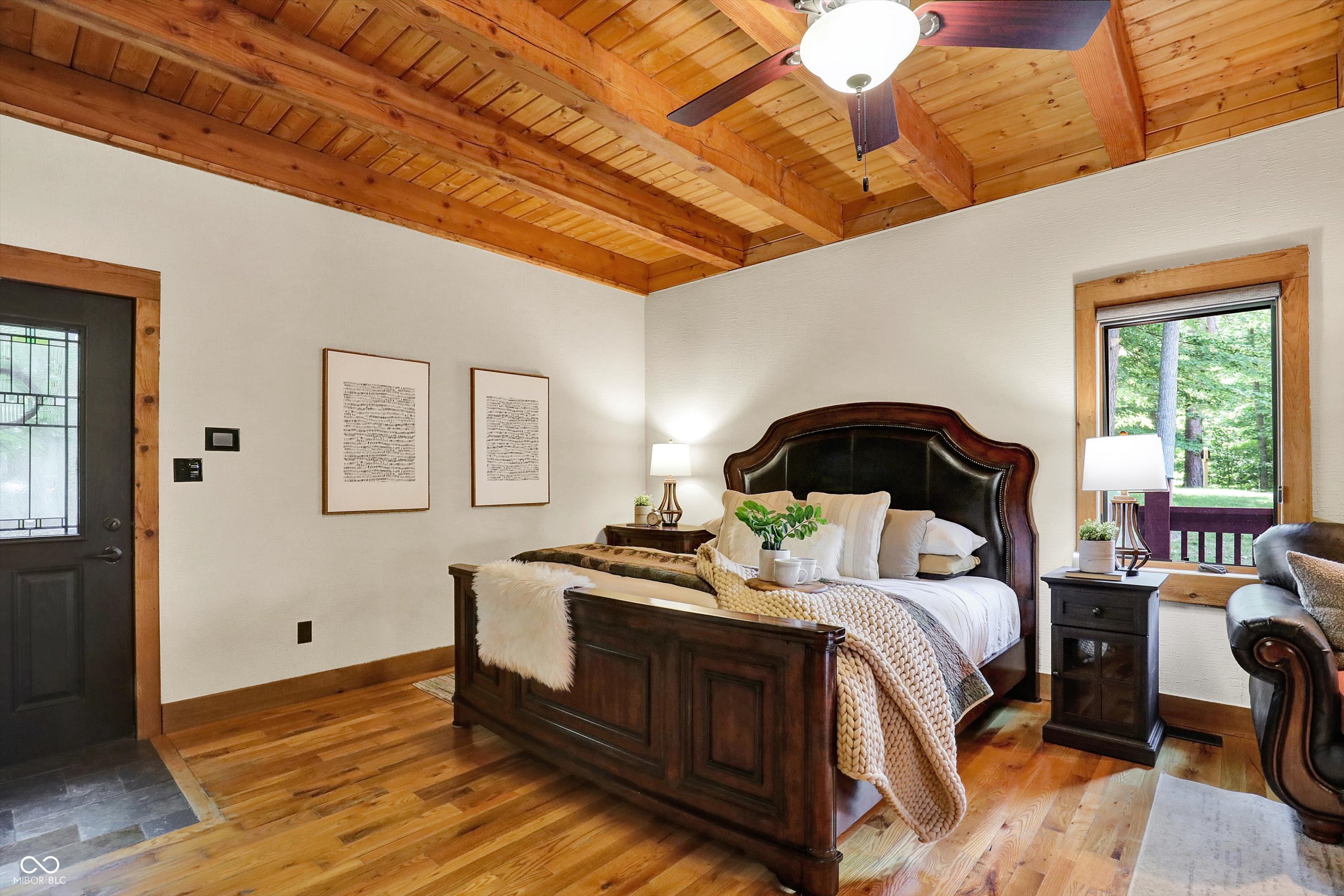 Unionville, Indiana, 47468, United States, 4 Bedrooms Bedrooms, ,5 BathroomsBathrooms,Residential,For Sale,1870094