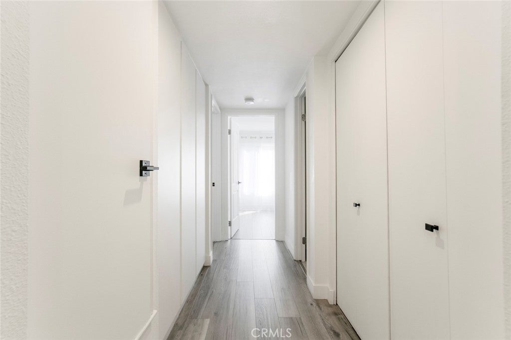 Van Nuys, California, 91411, United States, 2 Bedrooms Bedrooms, ,2 BathroomsBathrooms,Residential,For Sale,1954543