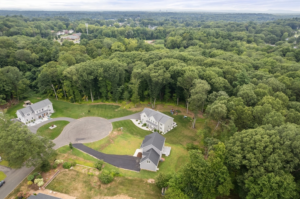 East Longmeadow, Massachusetts, 01028, United States, 4 Bedrooms Bedrooms, ,3 BathroomsBathrooms,Residential,For Sale,1916810