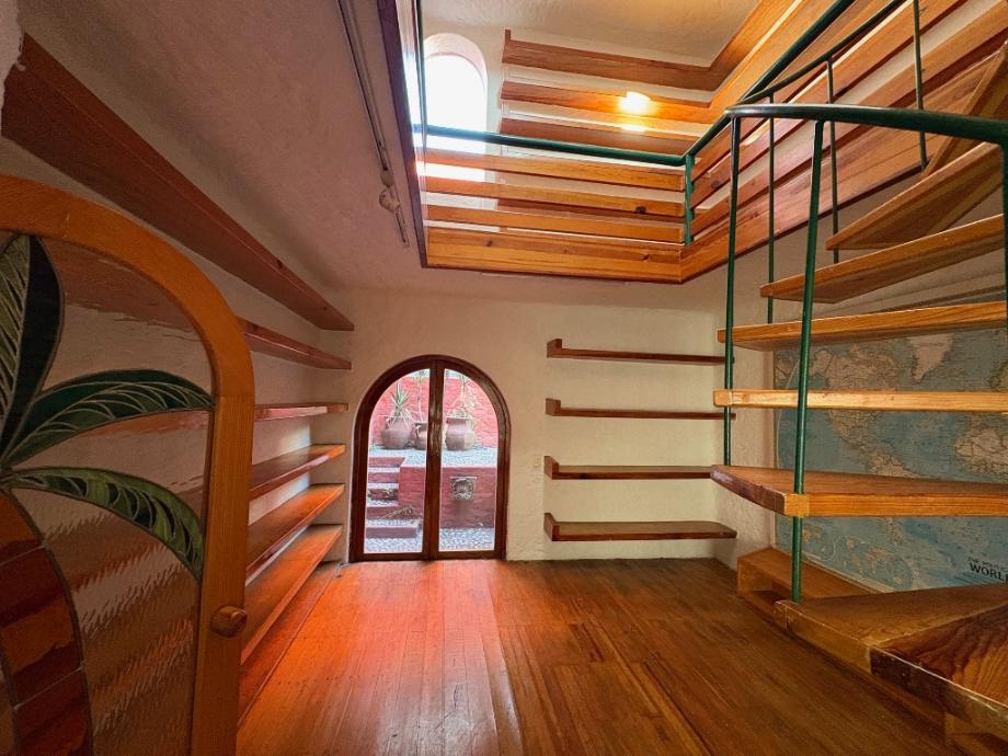 La Magdalena Contreras, Ciudad de México, 10200, Mexico, 4 Bedrooms Bedrooms, ,3 BathroomsBathrooms,Residential,For Sale,1994808