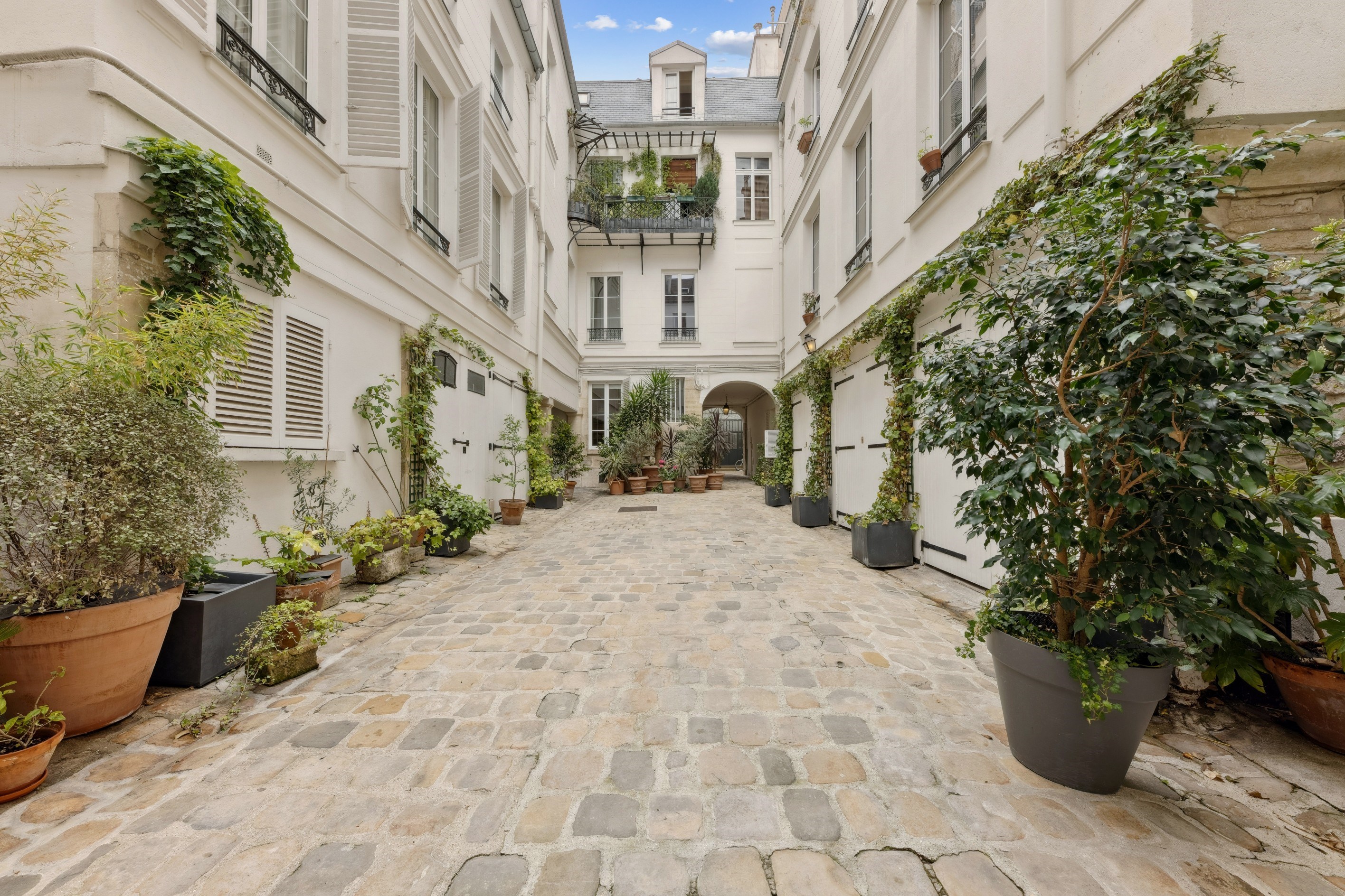  Marais / Place des Vosges – 3/4-Bedroom Loft – Spacious – Quiet – Bright - 物件實景